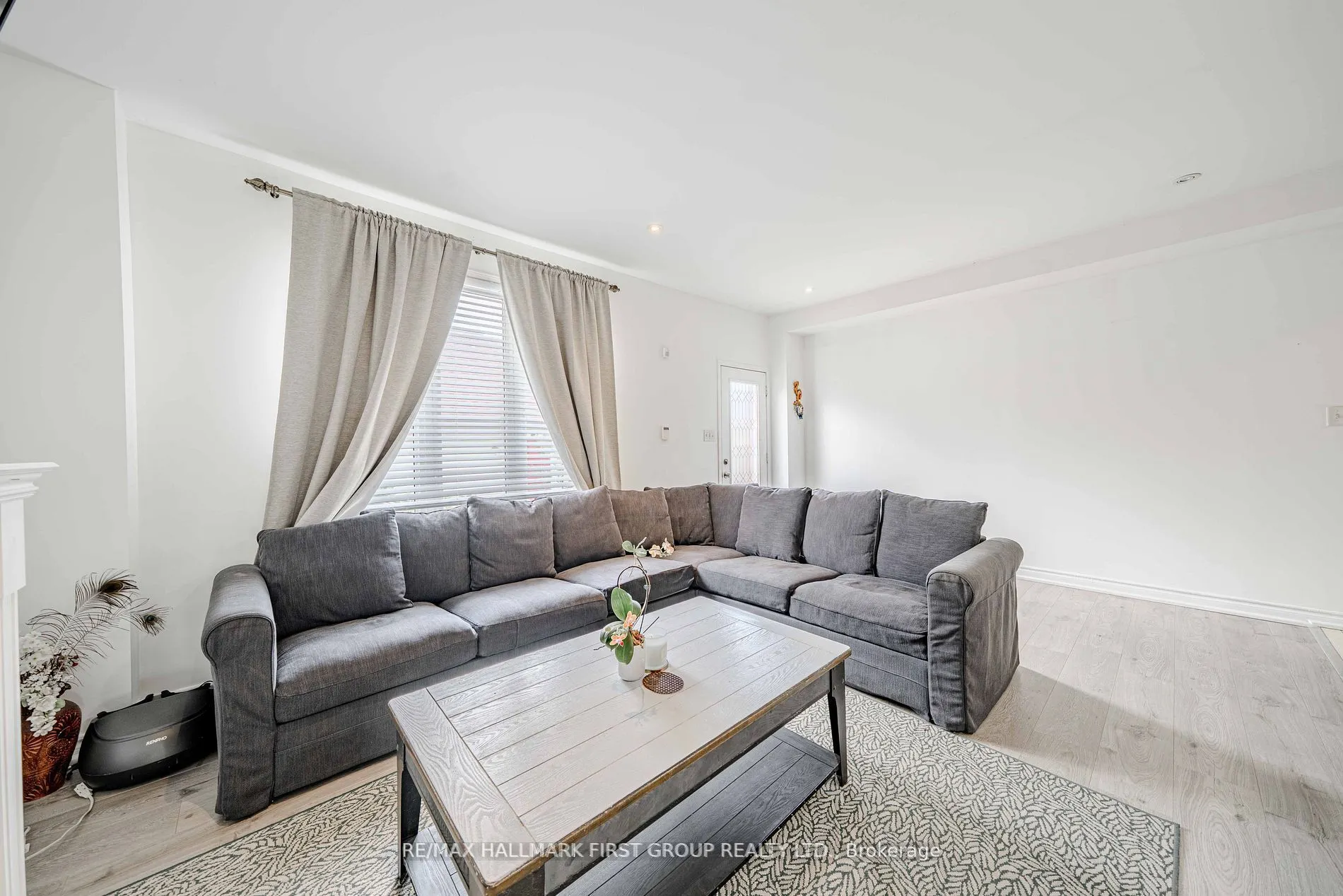 19 Kidd Terrace