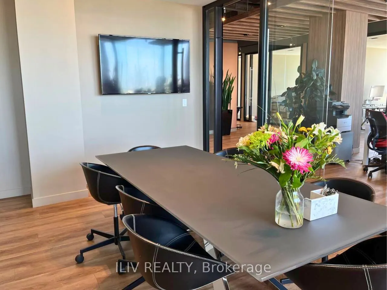 1275 Finch Avenue W, #809 & 810