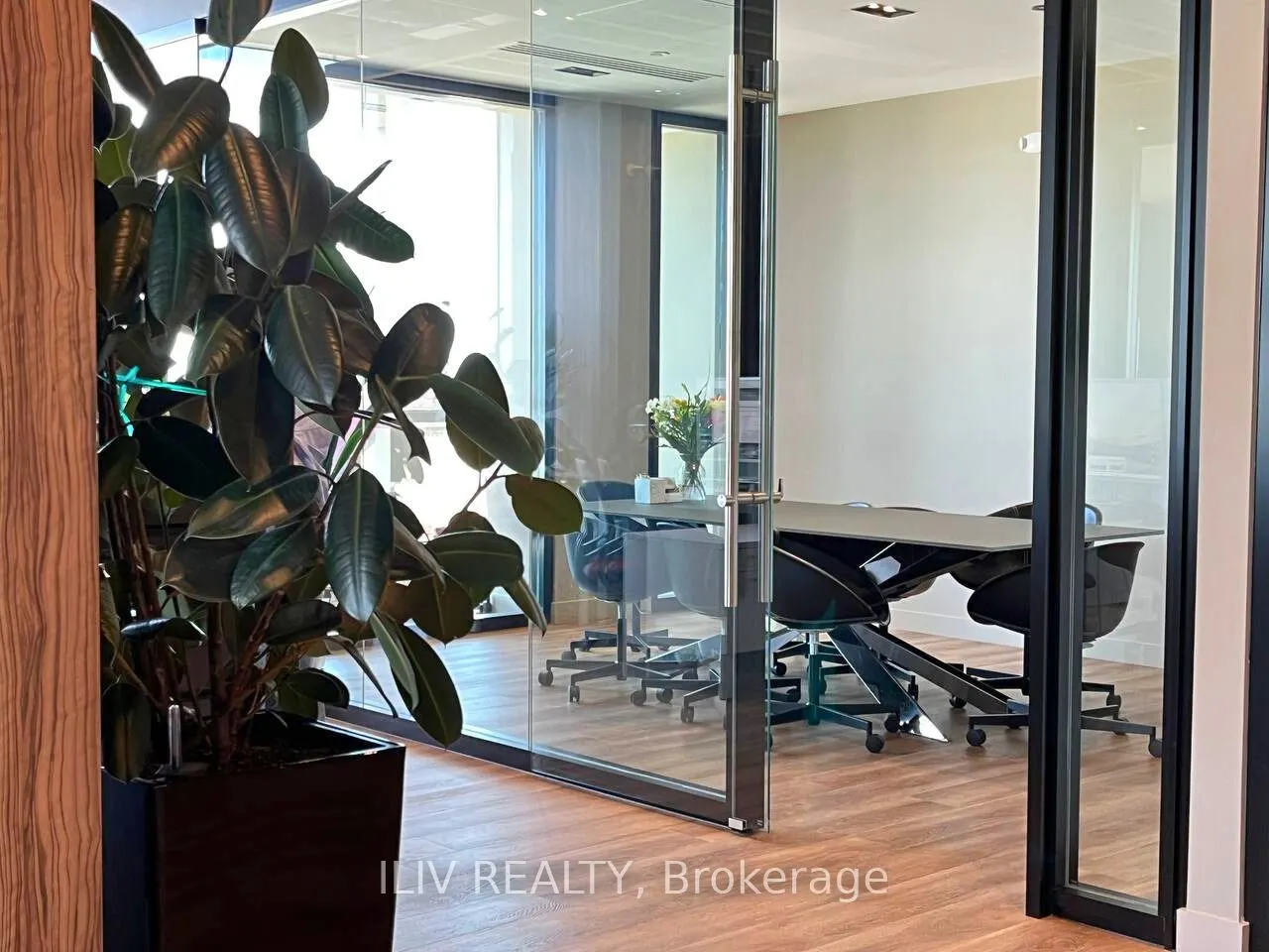1275 Finch Avenue W, #809 & 810