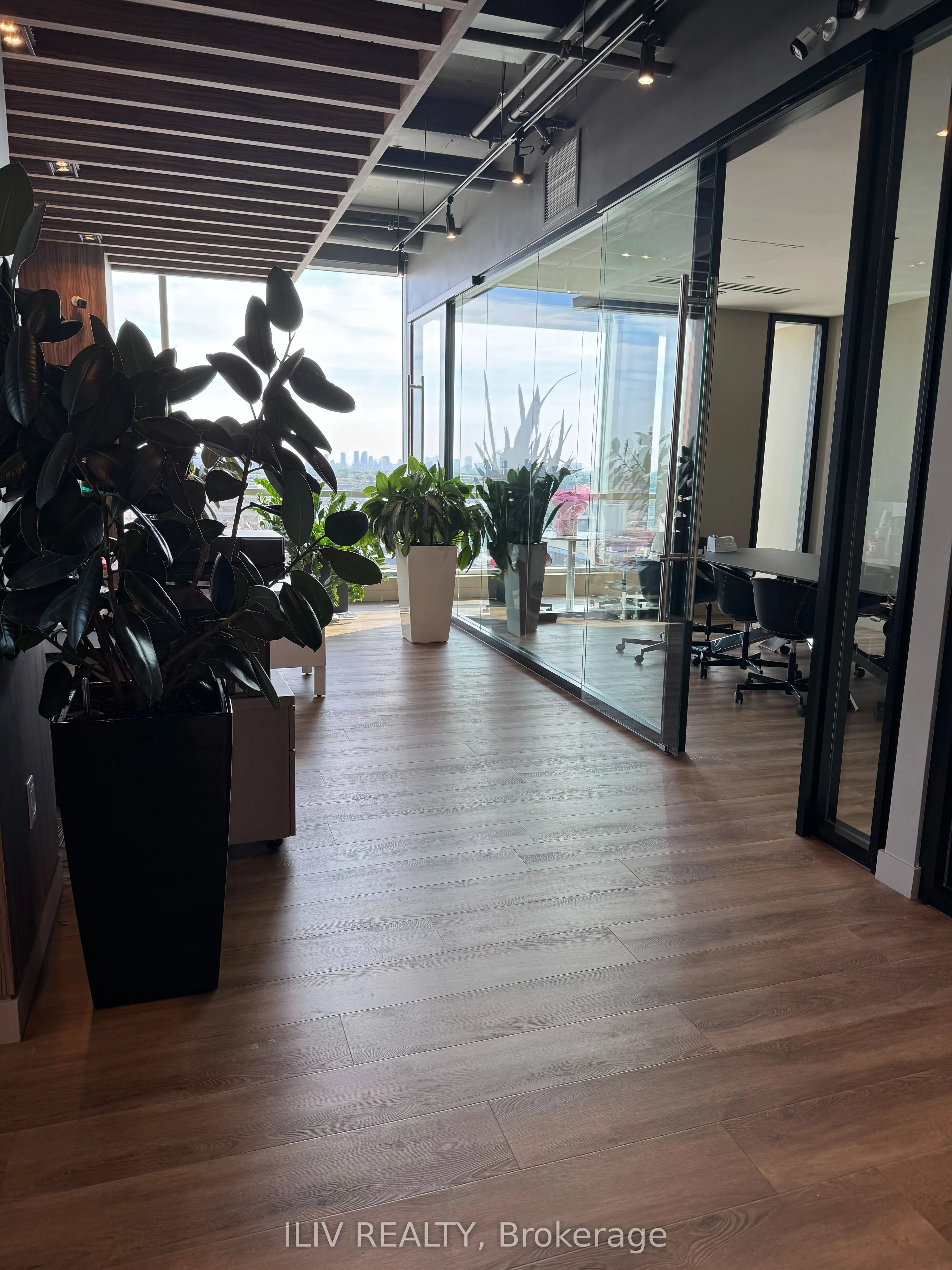 1275 Finch Avenue W, #809 & 810