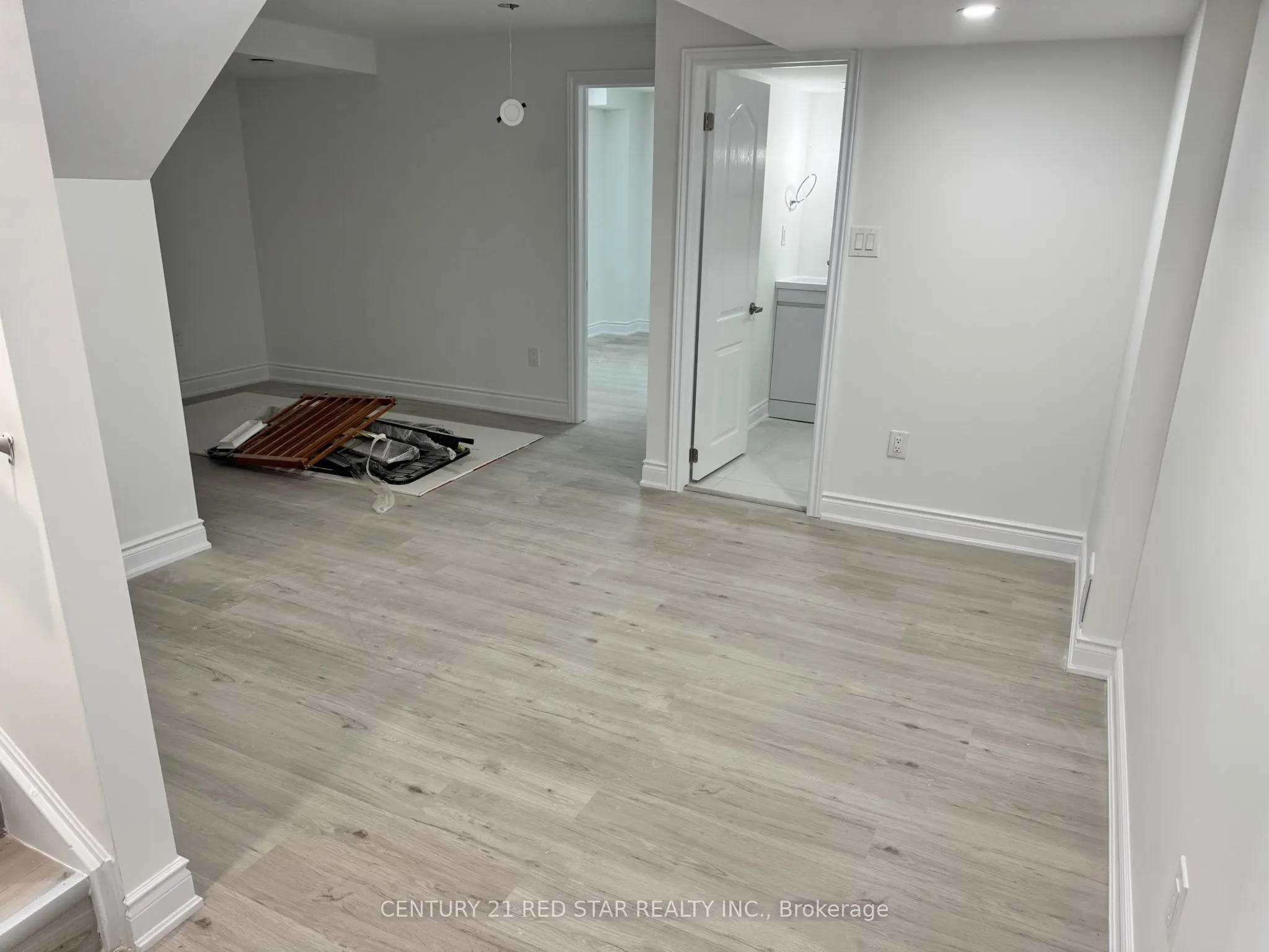 1 Goodview Drive