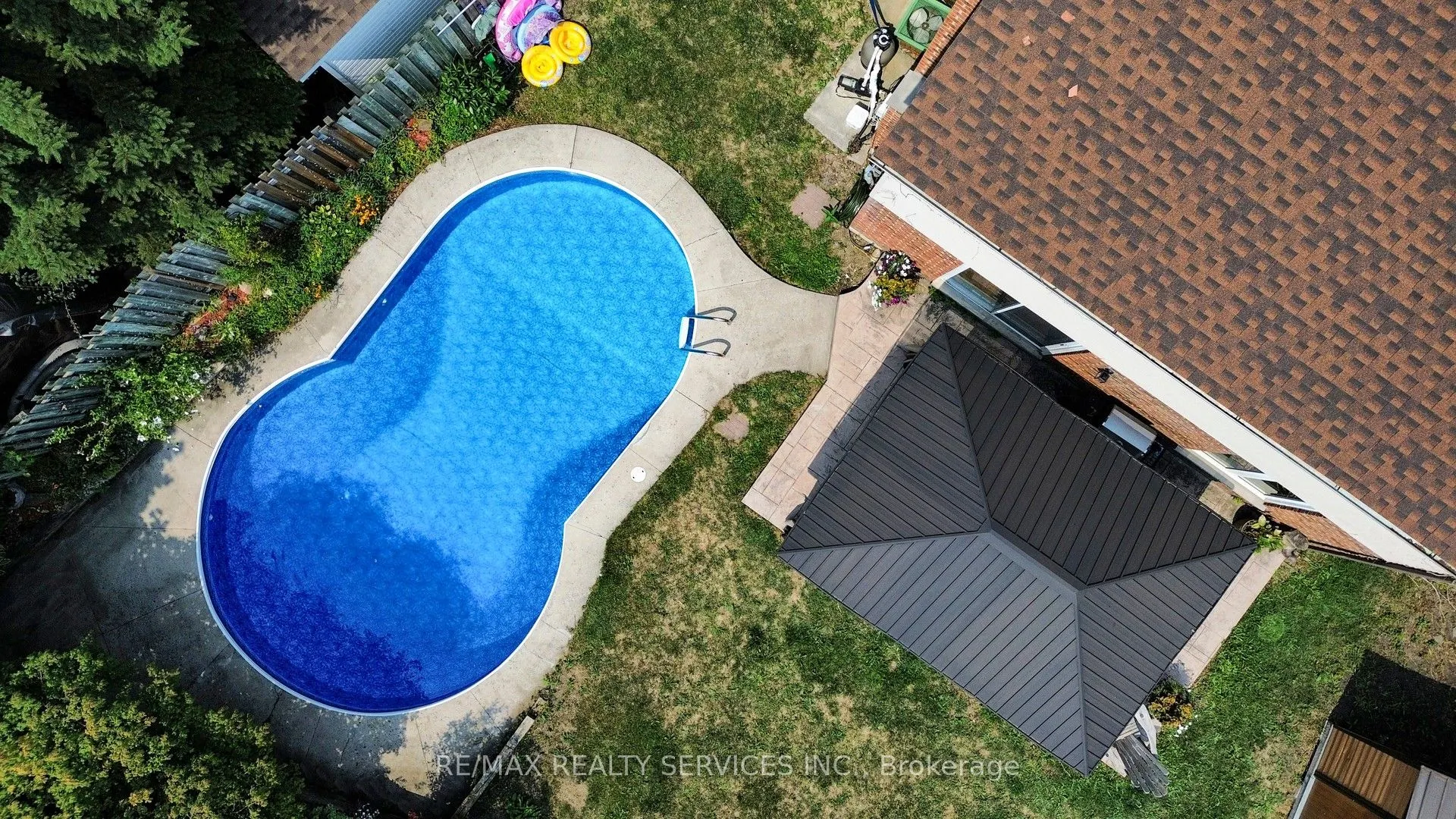 14 Myna Court