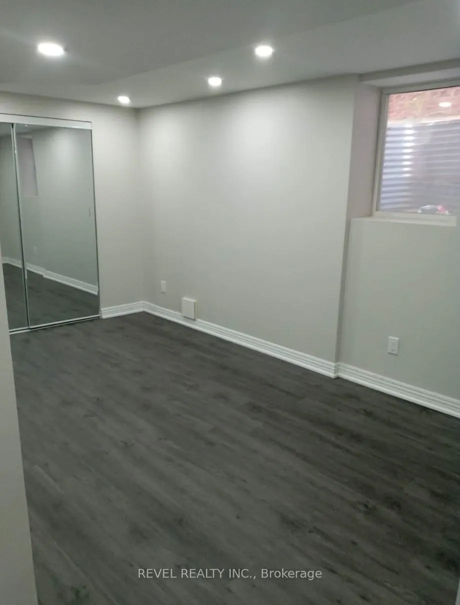 72 Twistleton Street, #Basement