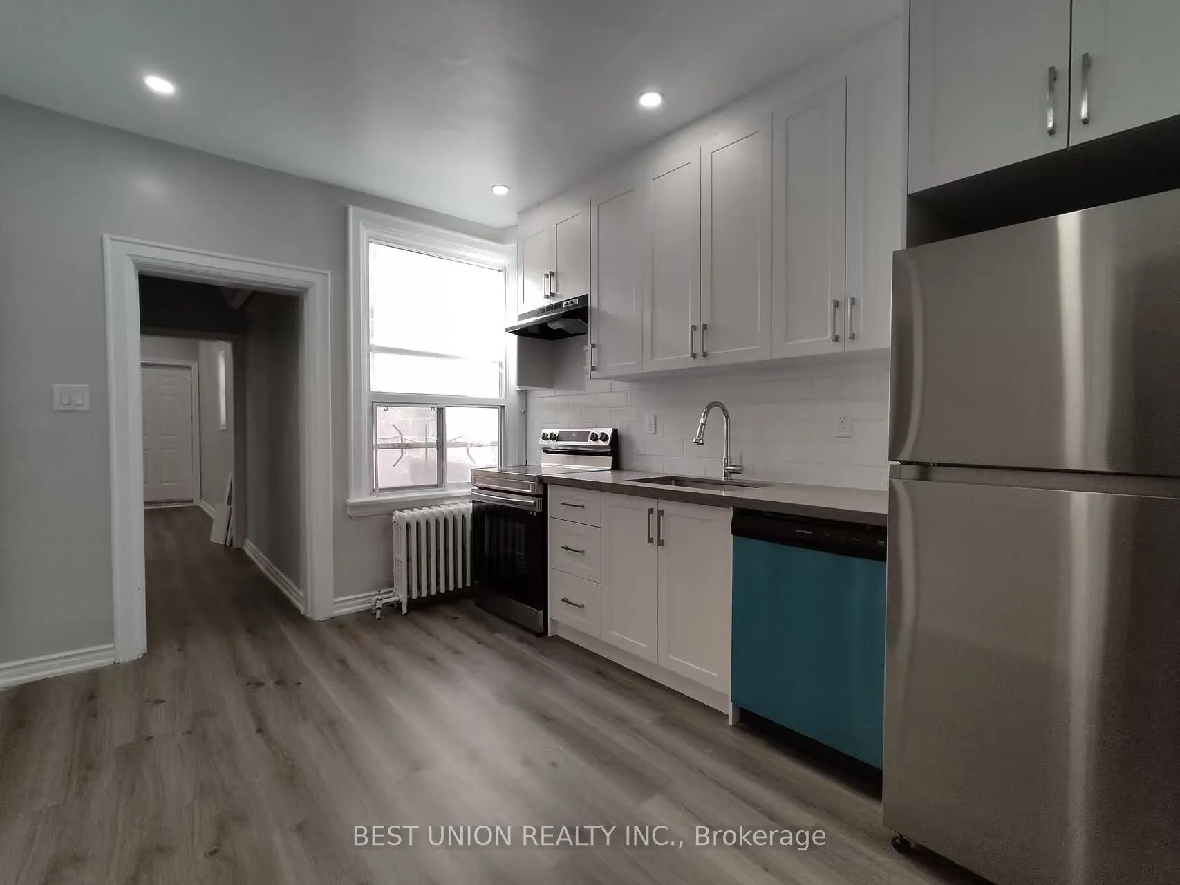 250 Sixth Street, #4