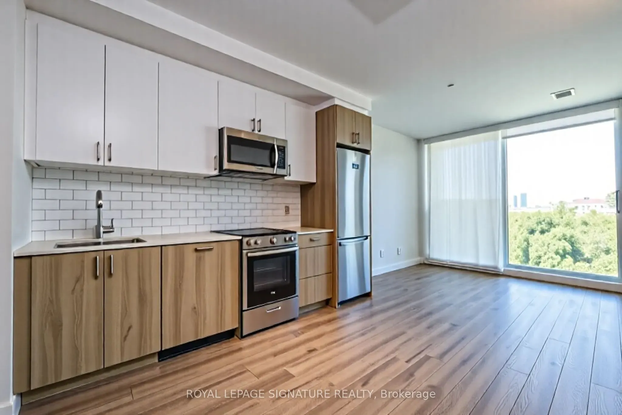 1195 The Queensway, #606