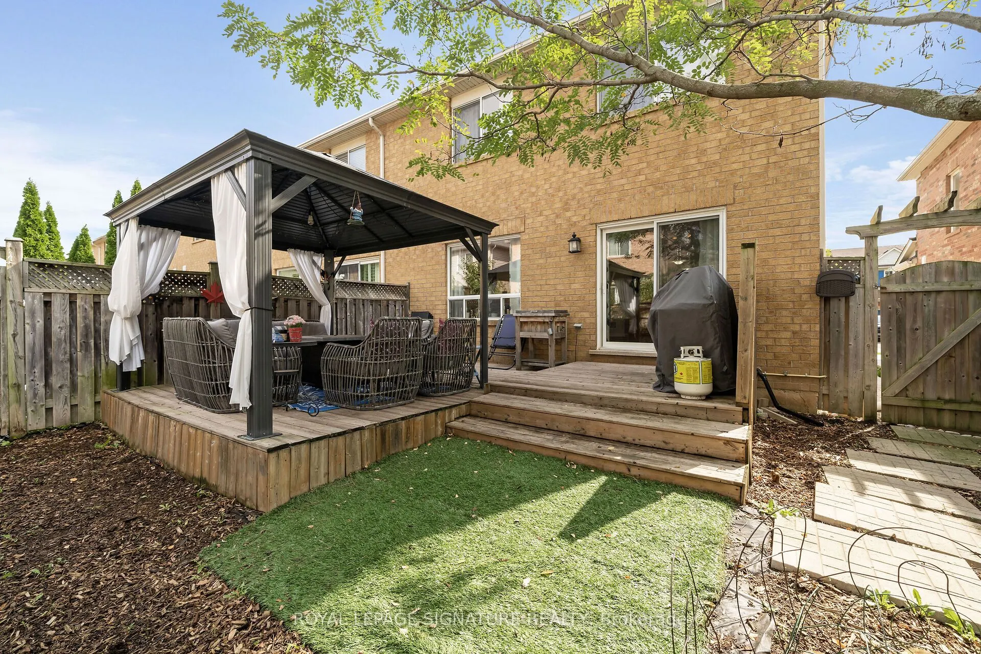 773 Johnson Heights