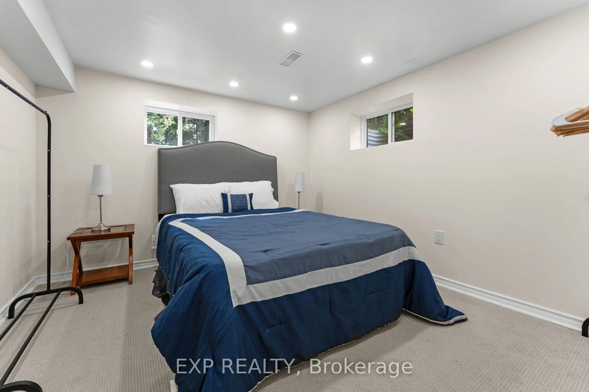 208 Glen Oak Drive