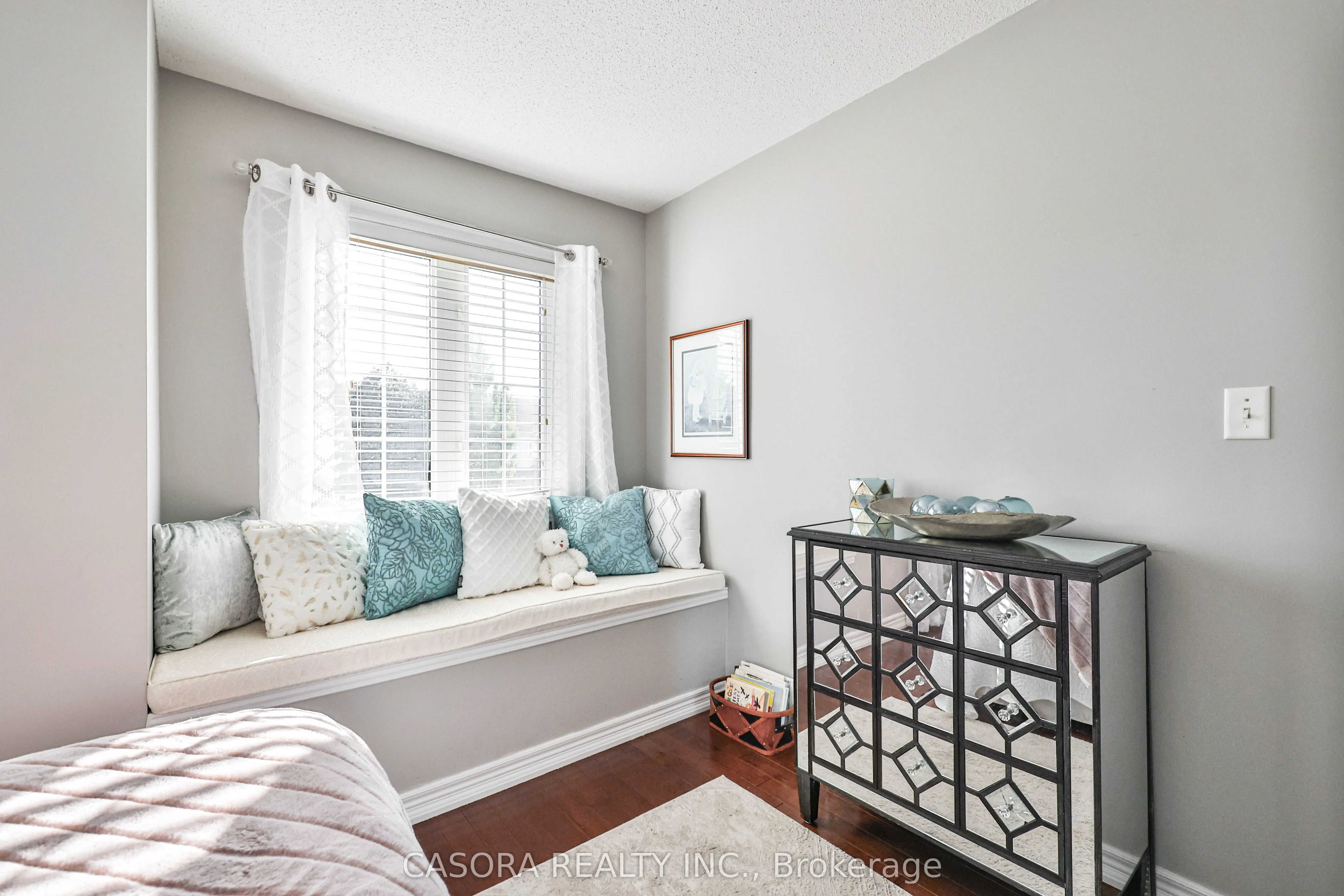 4037 Medland Drive