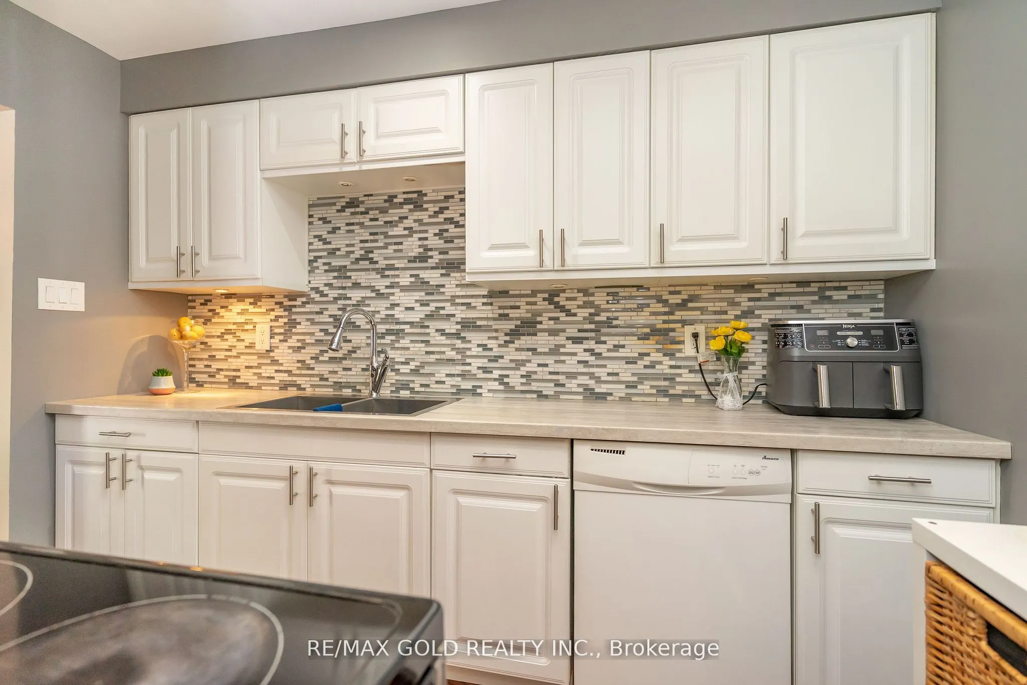 46 Dearbourne Boulevard, #61