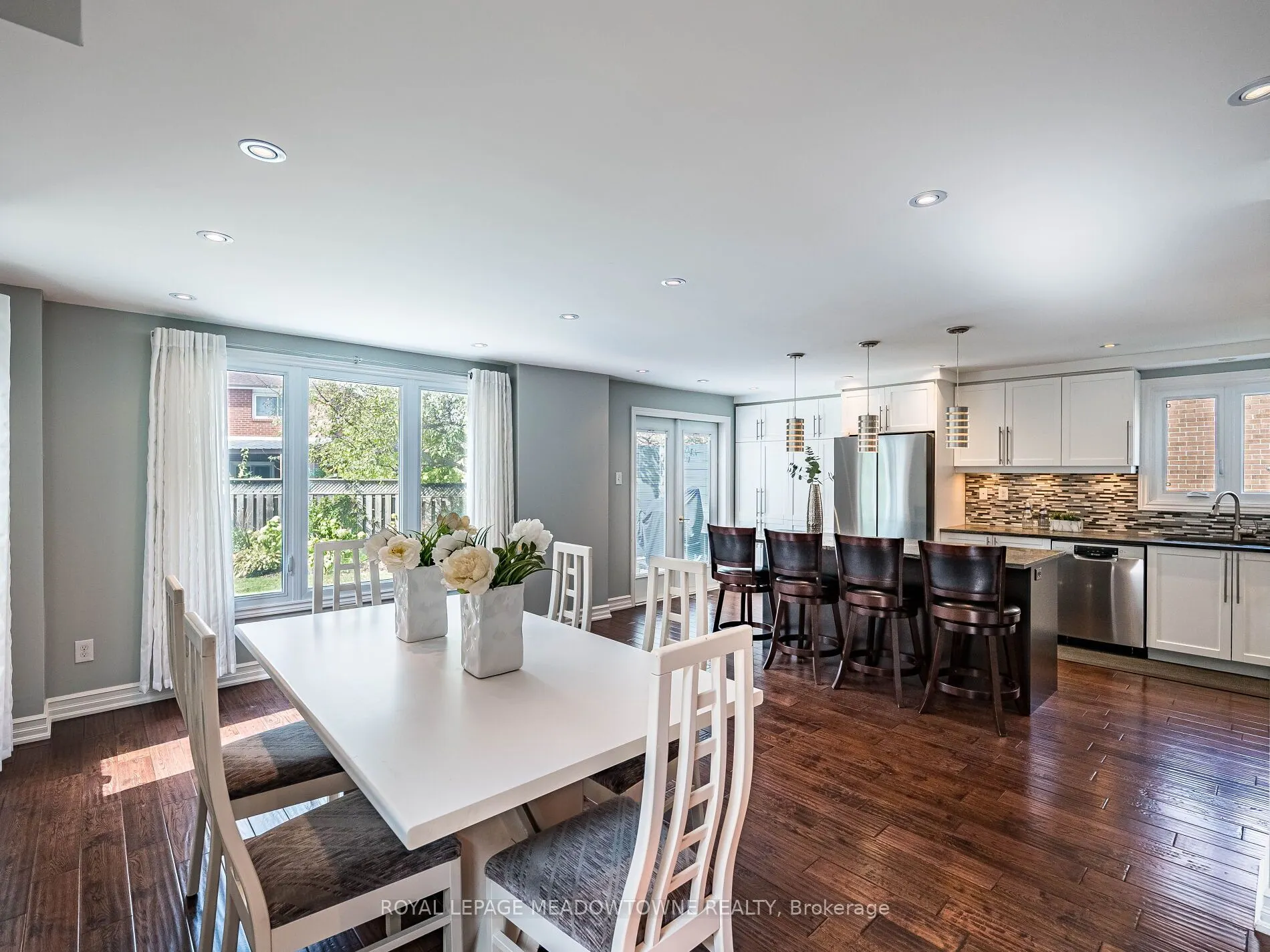 117 Fairglen Avenue