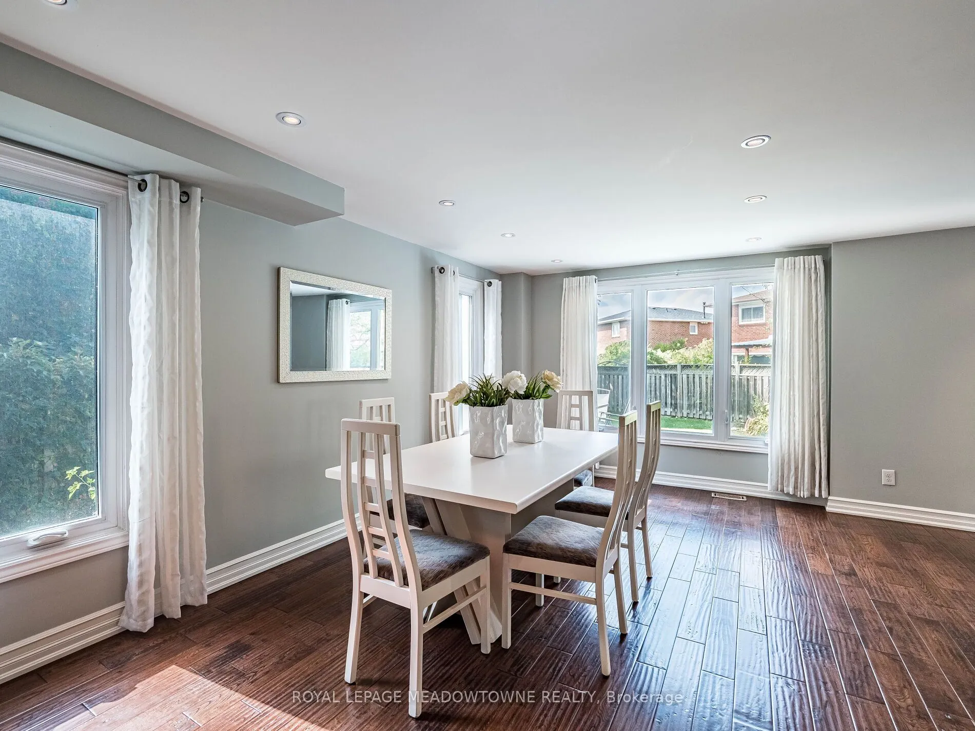 117 Fairglen Avenue