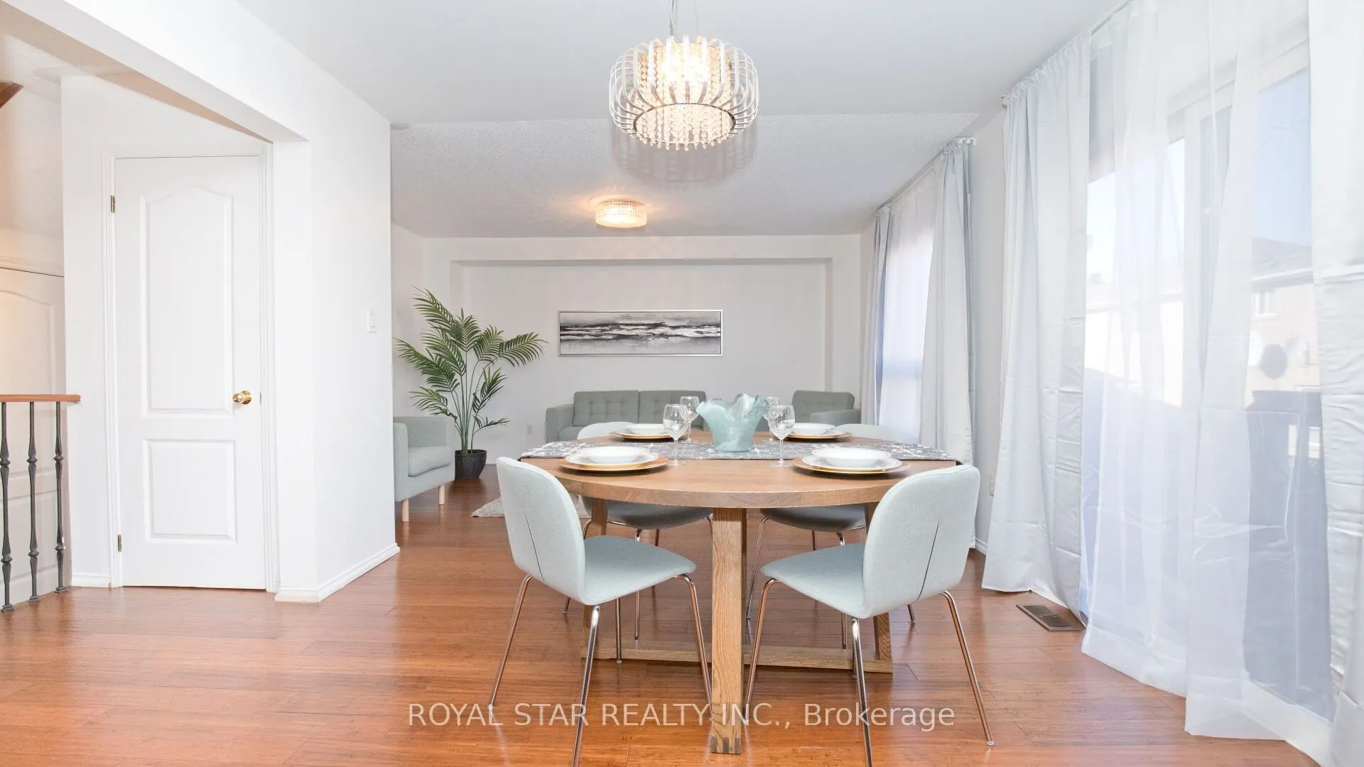 13 Waterdale Road