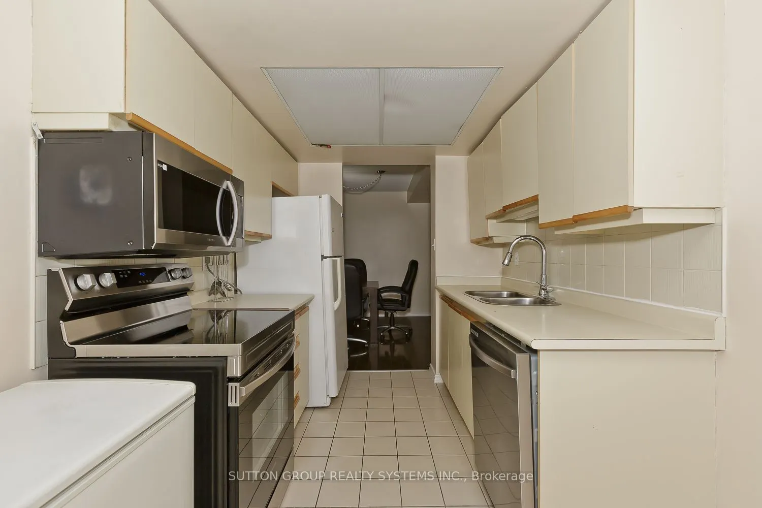 30 Malta Avenue, #804