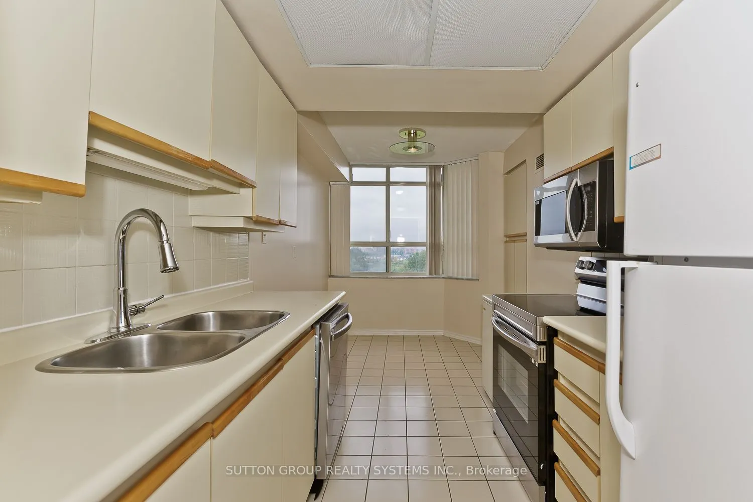 30 Malta Avenue, #804