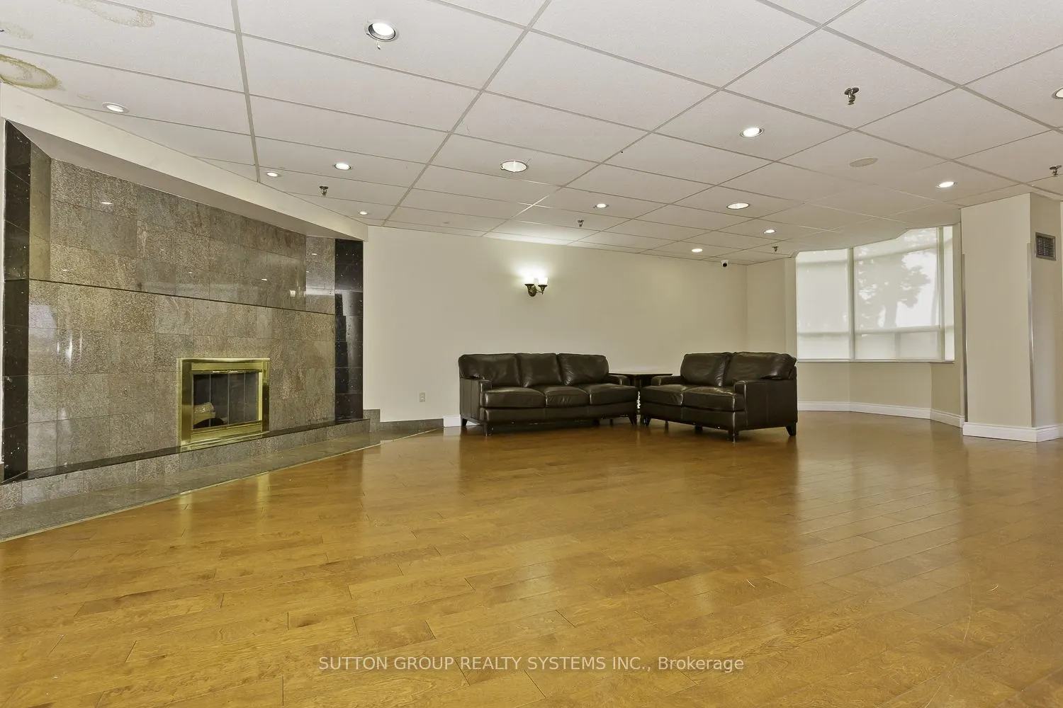 30 Malta Avenue, #804