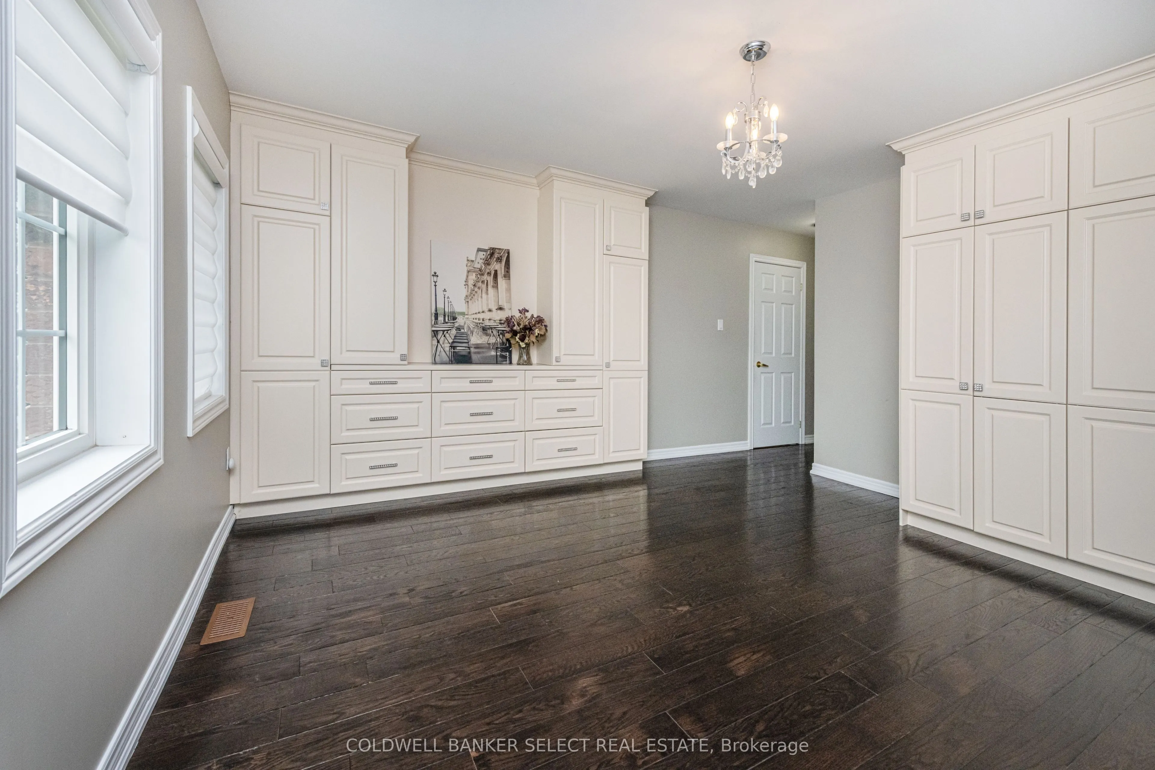 2 Putney Road