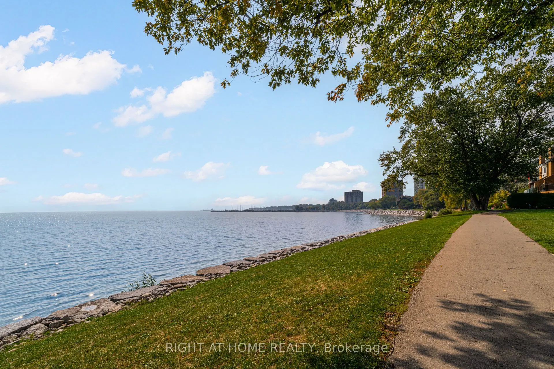 2067 Marine Drive, #9