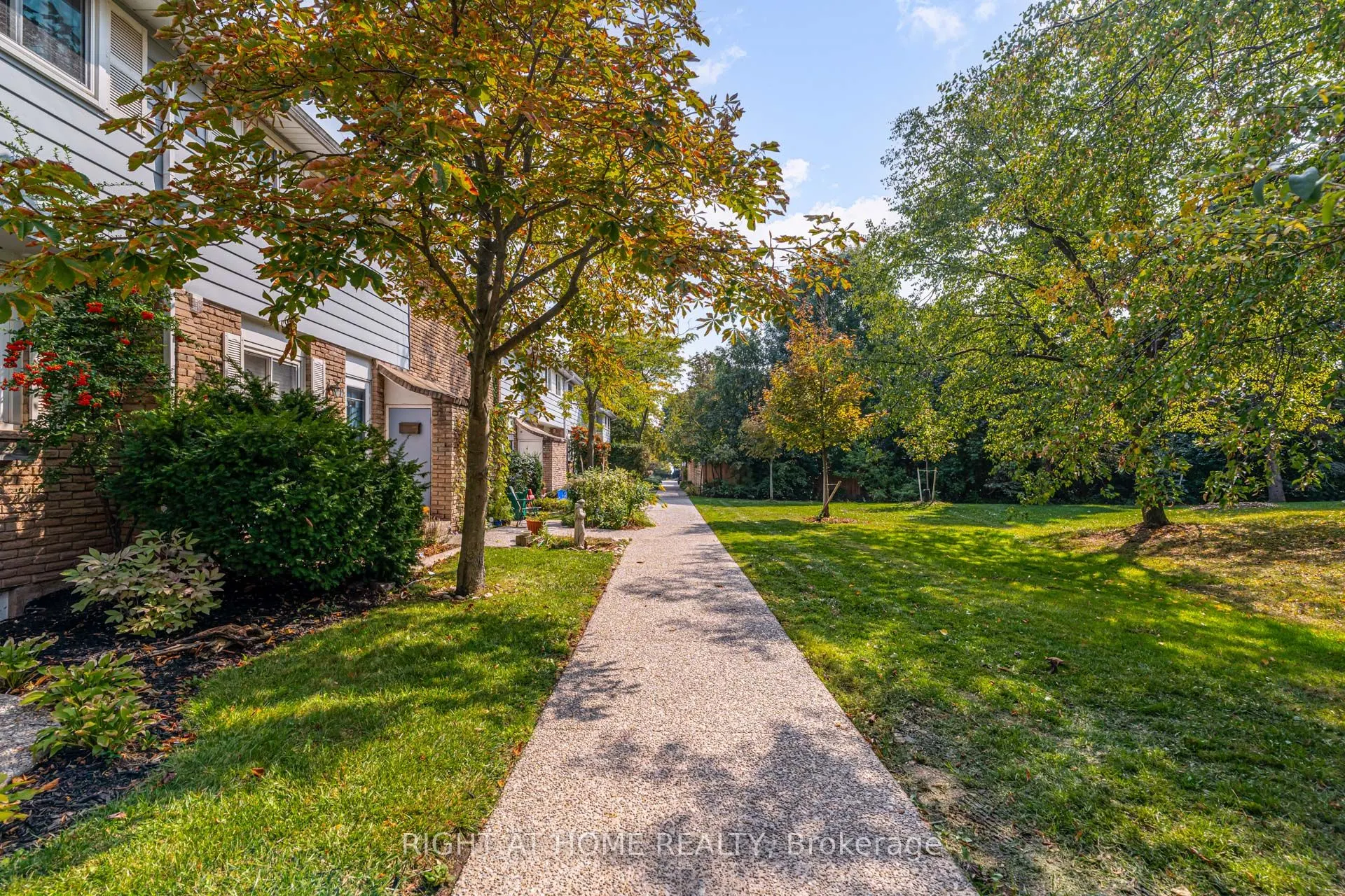 2067 Marine Drive, #9