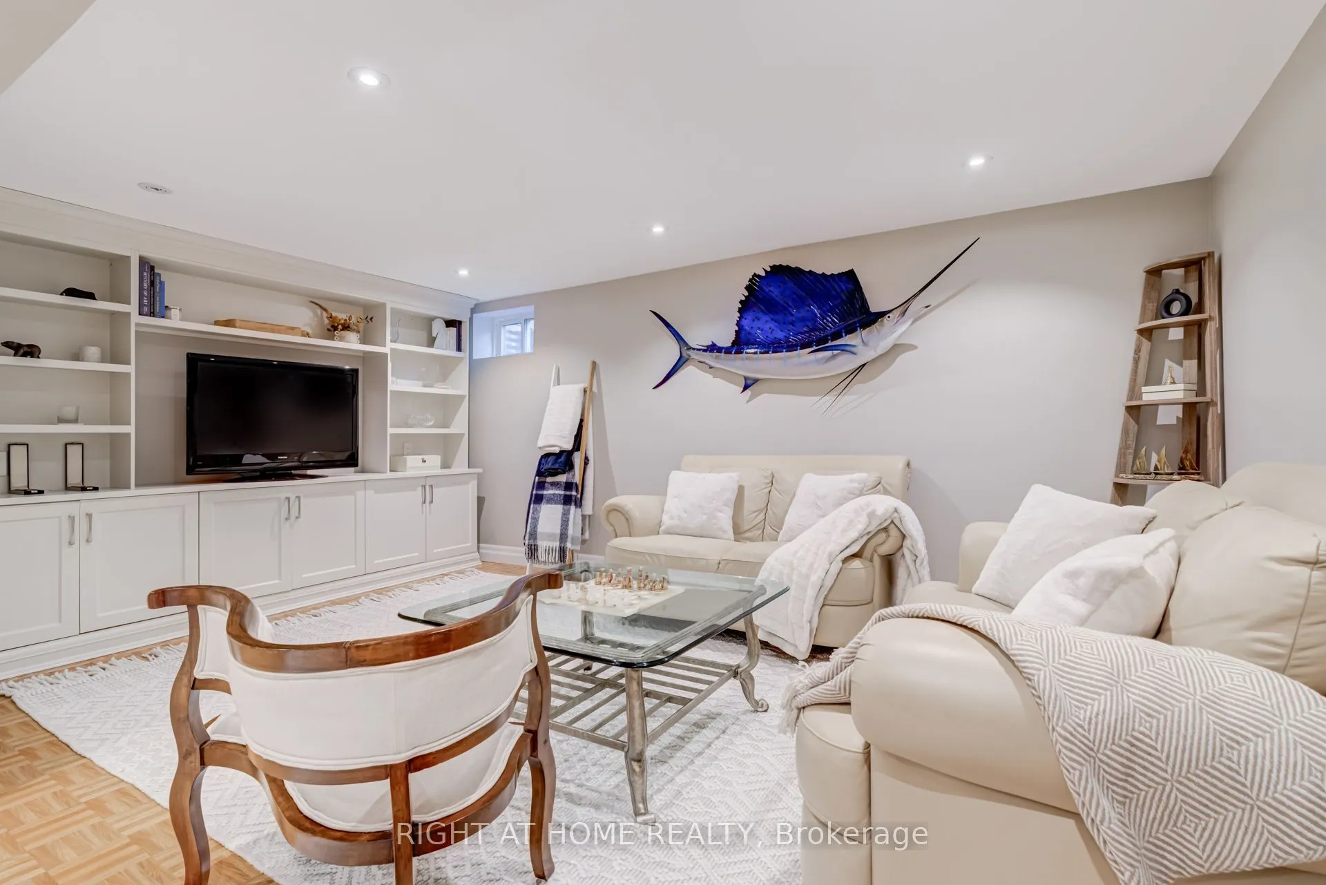 2067 Marine Drive, #9