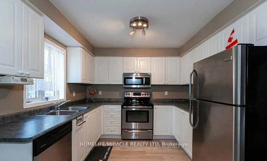 36 Bramcedar Crescent
