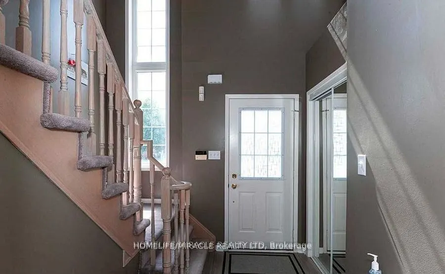 36 Bramcedar Crescent