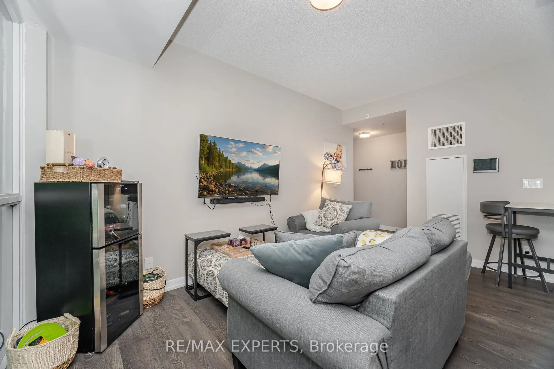 50 Ann Street, #305