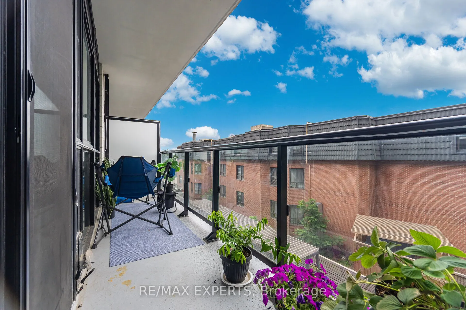 50 Ann Street, #305