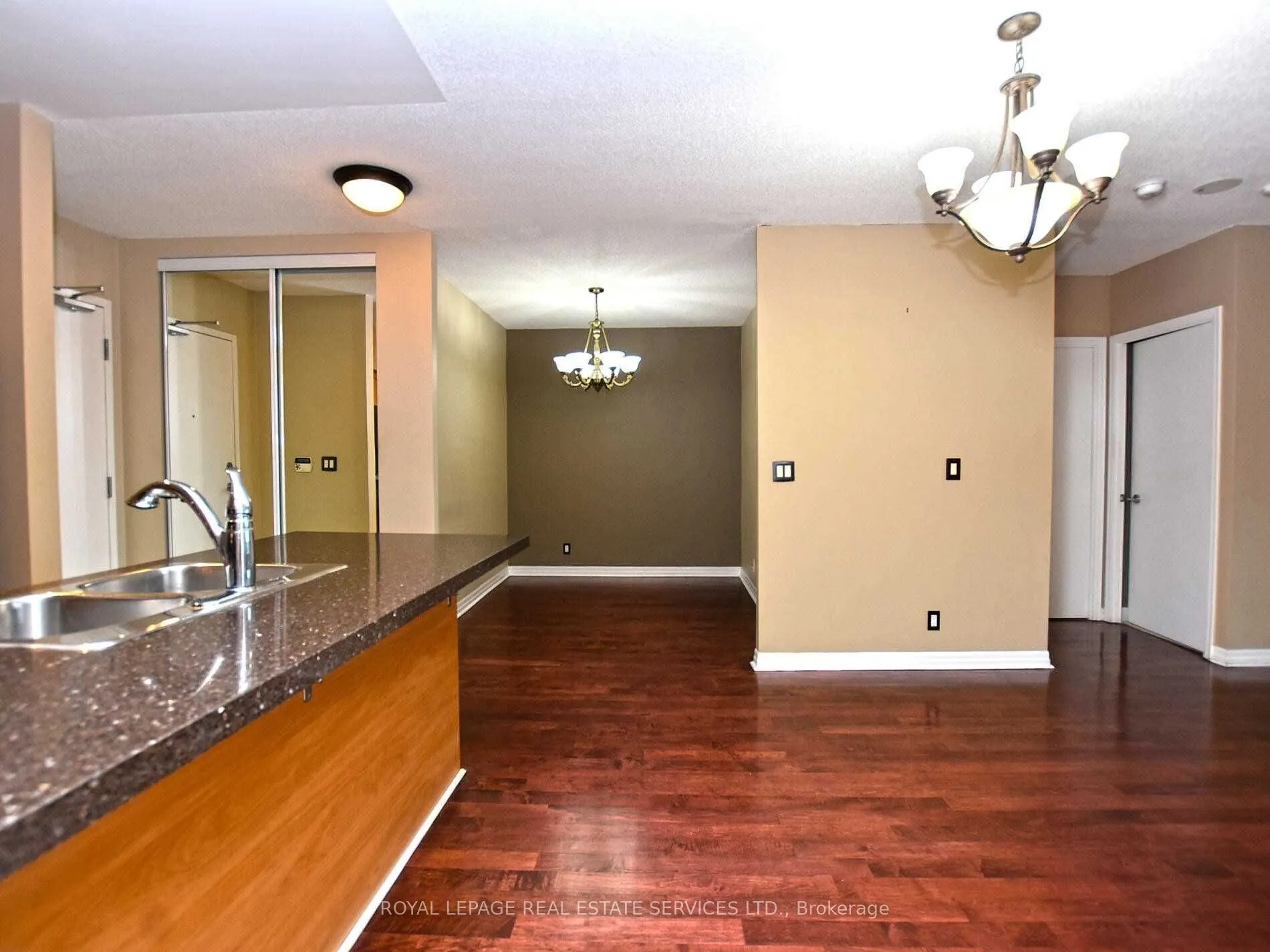 38 Fontenay Court, #305