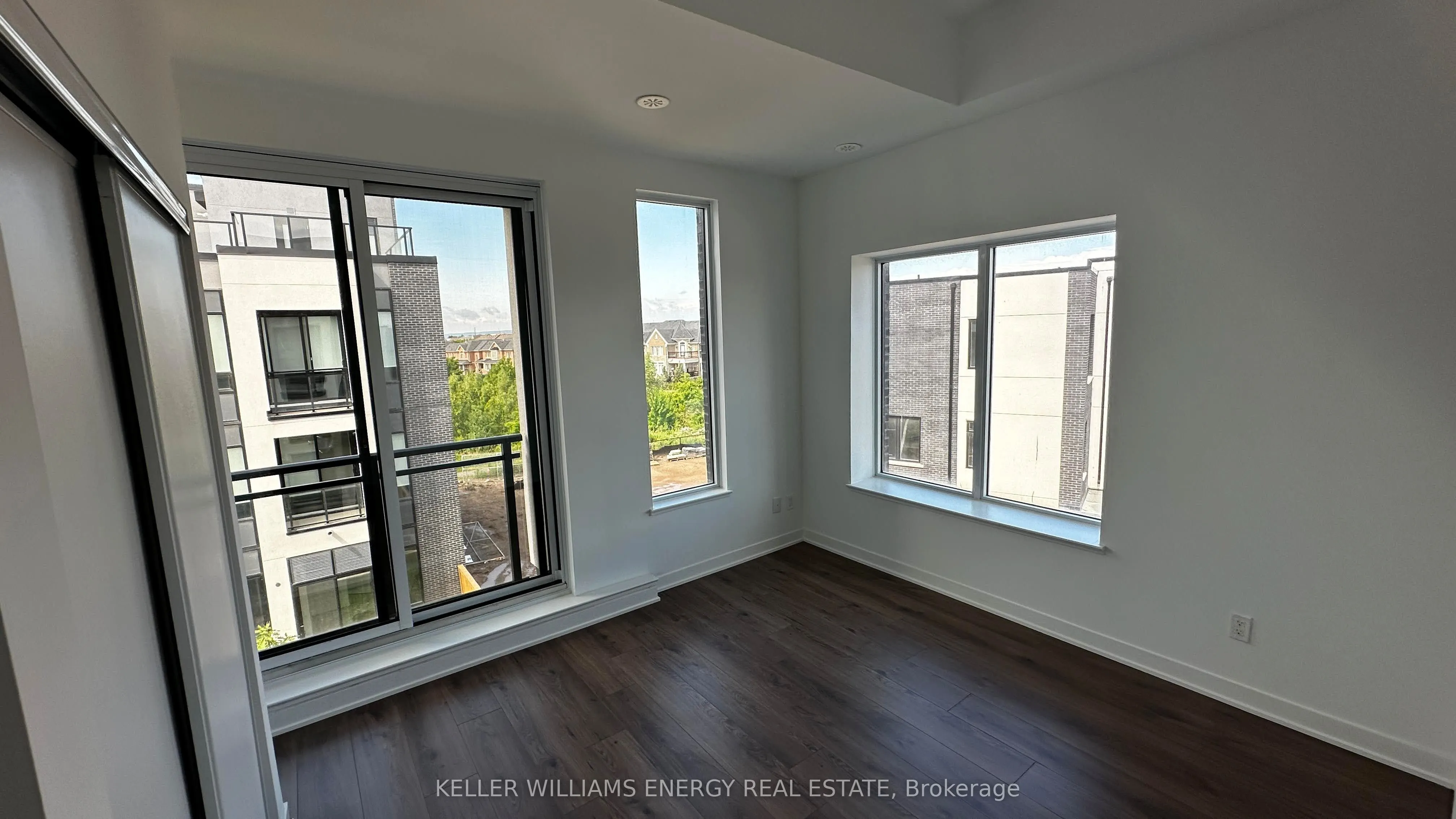 3020 Trailside Drive, #139