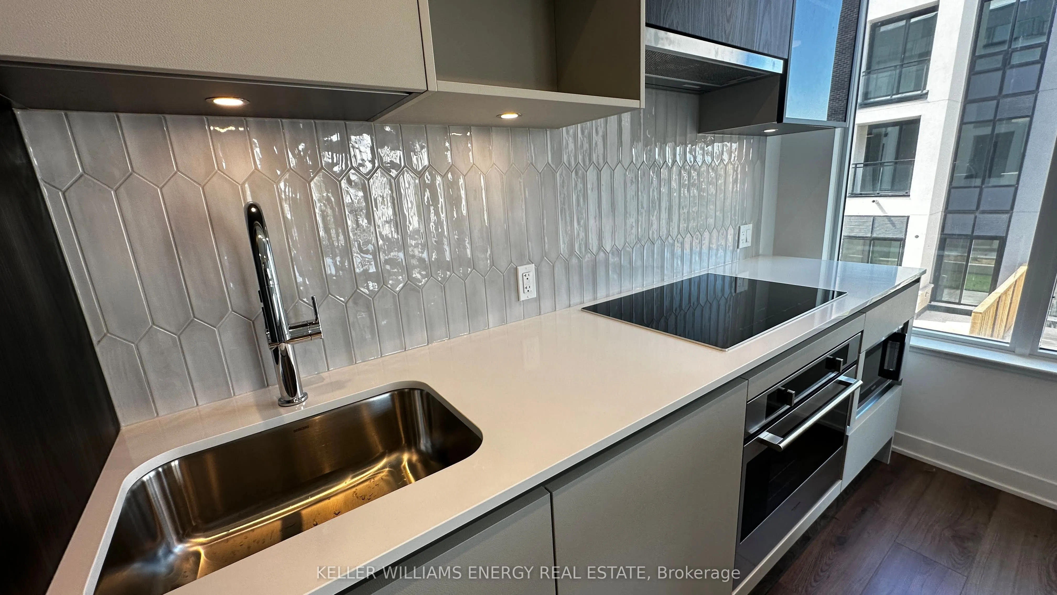 3020 Trailside Drive, #139