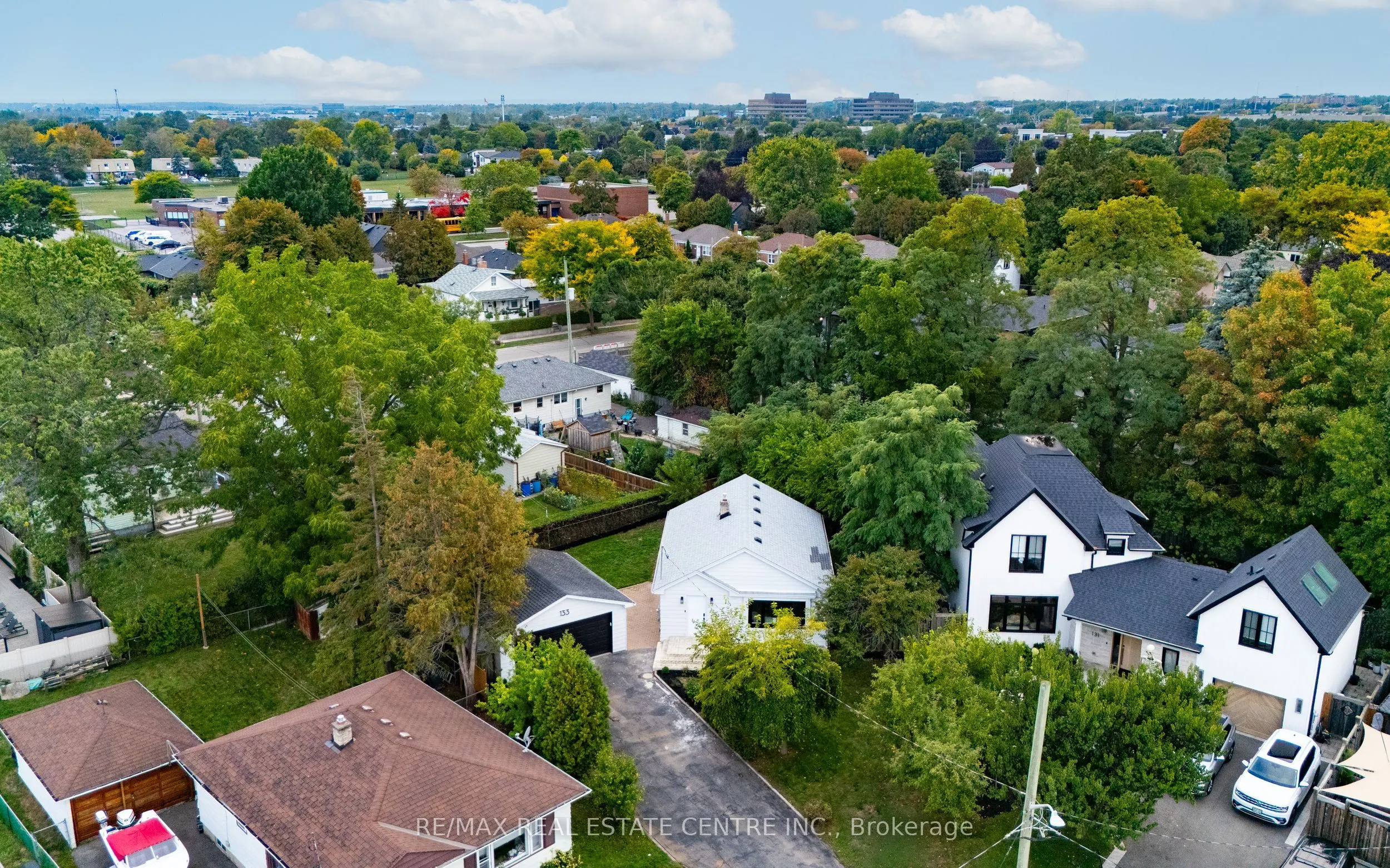 133 Inglewood Drive