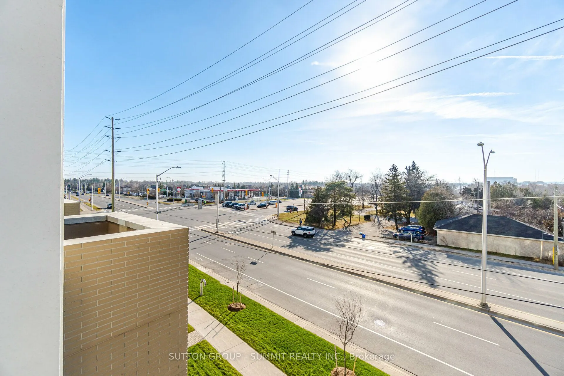 509 Dundas Street W, #226