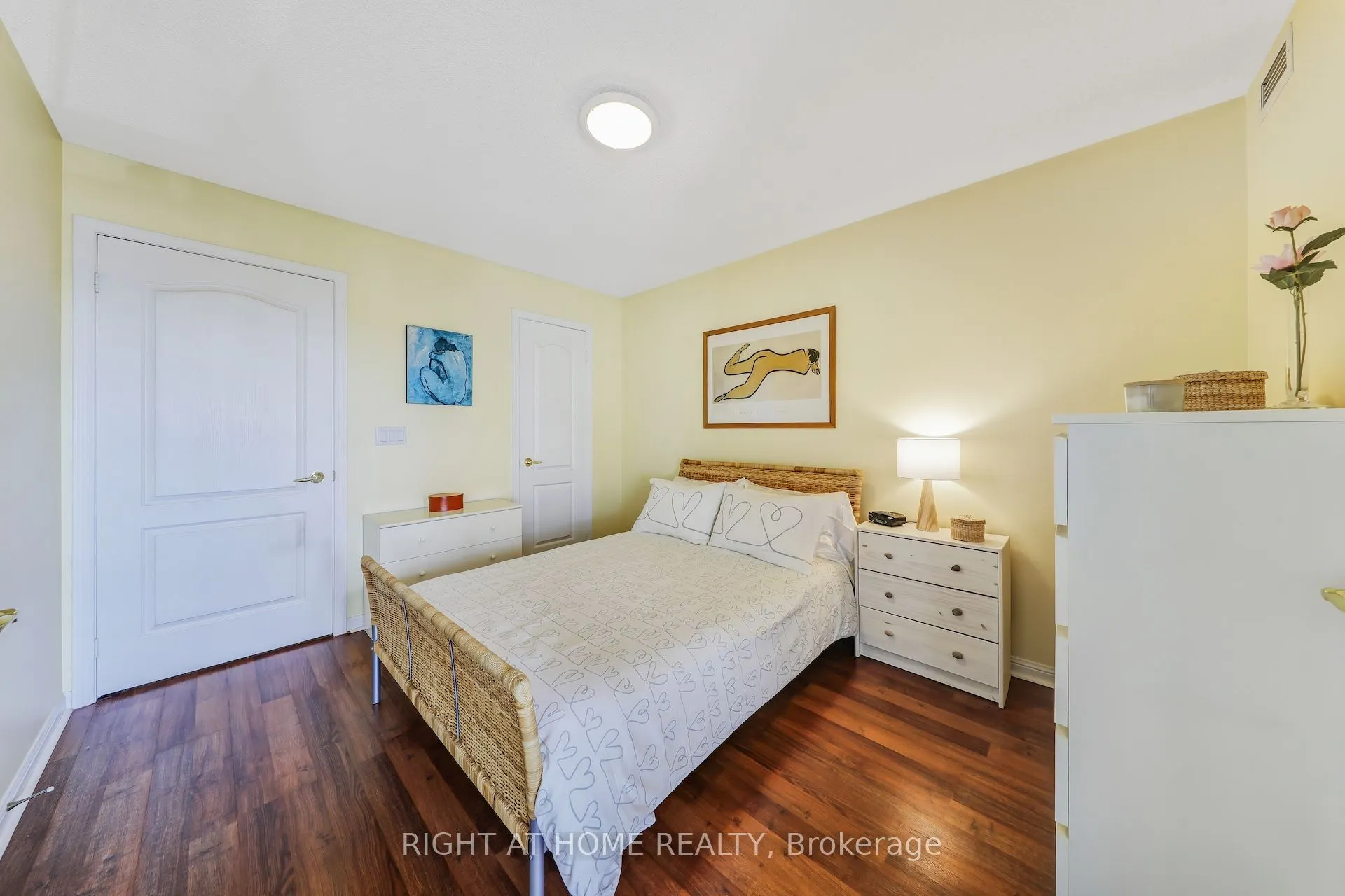 1140 Parkwest Place, #502