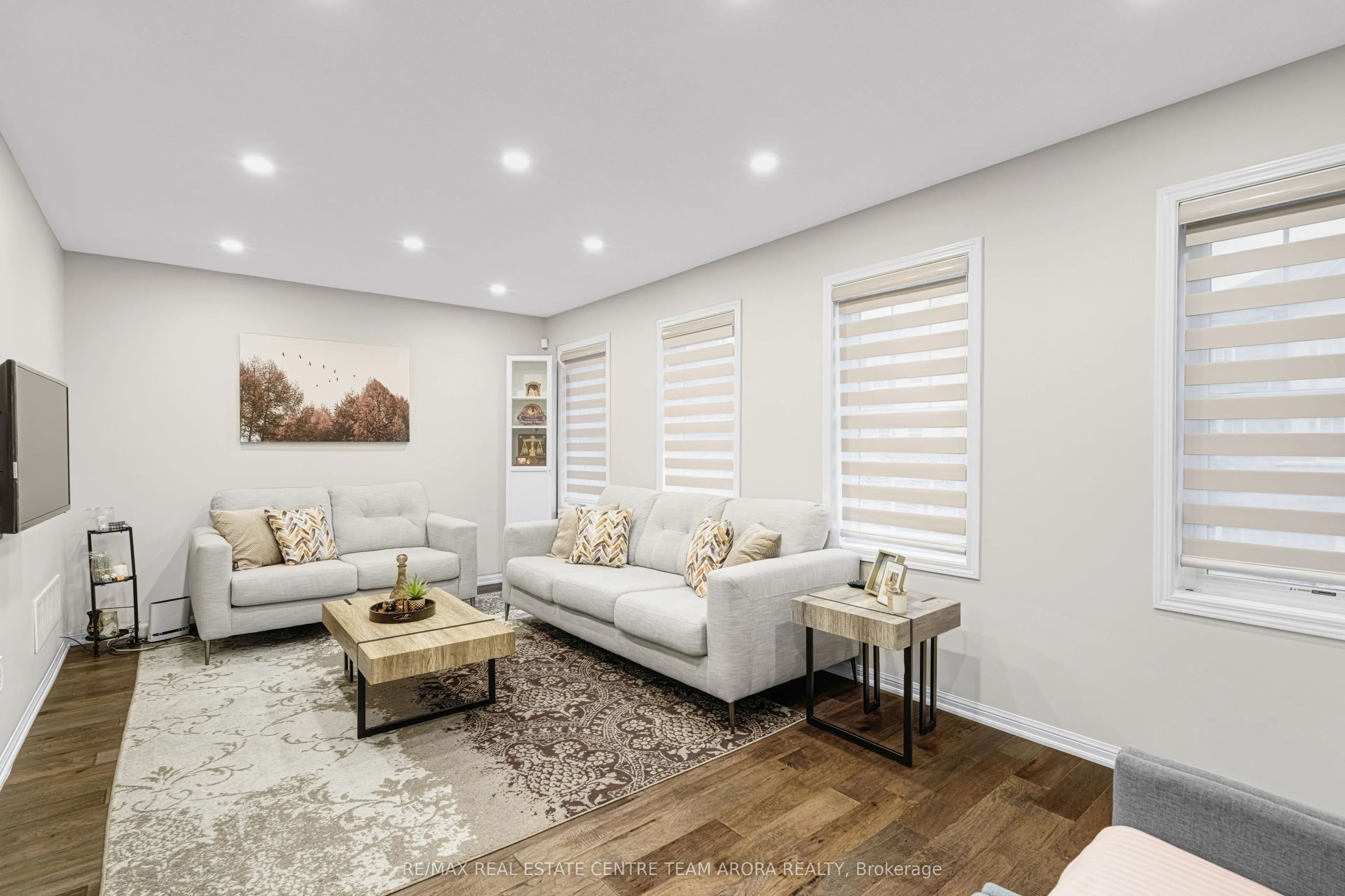 14 Crossbill Road