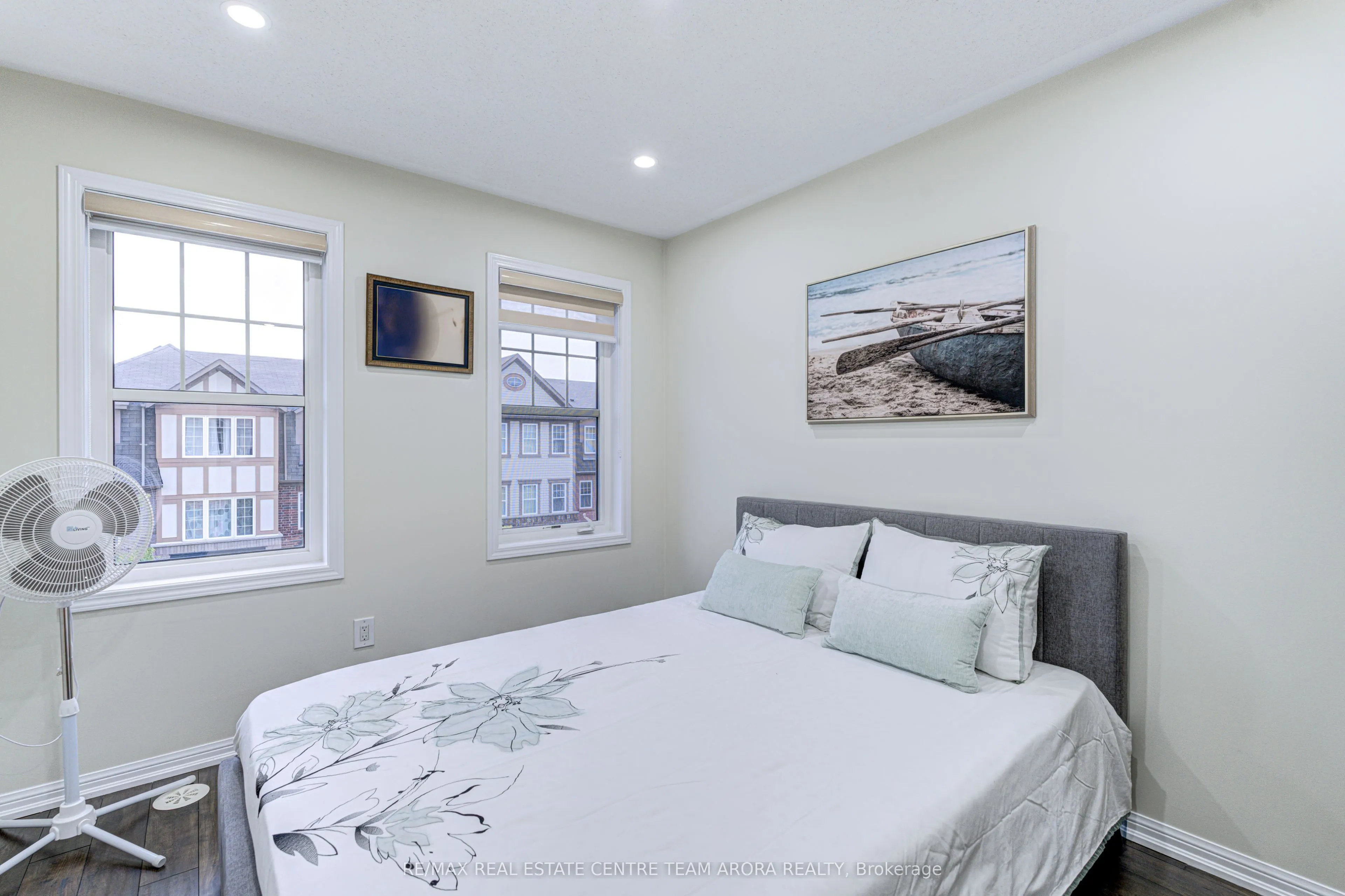 14 Crossbill Road