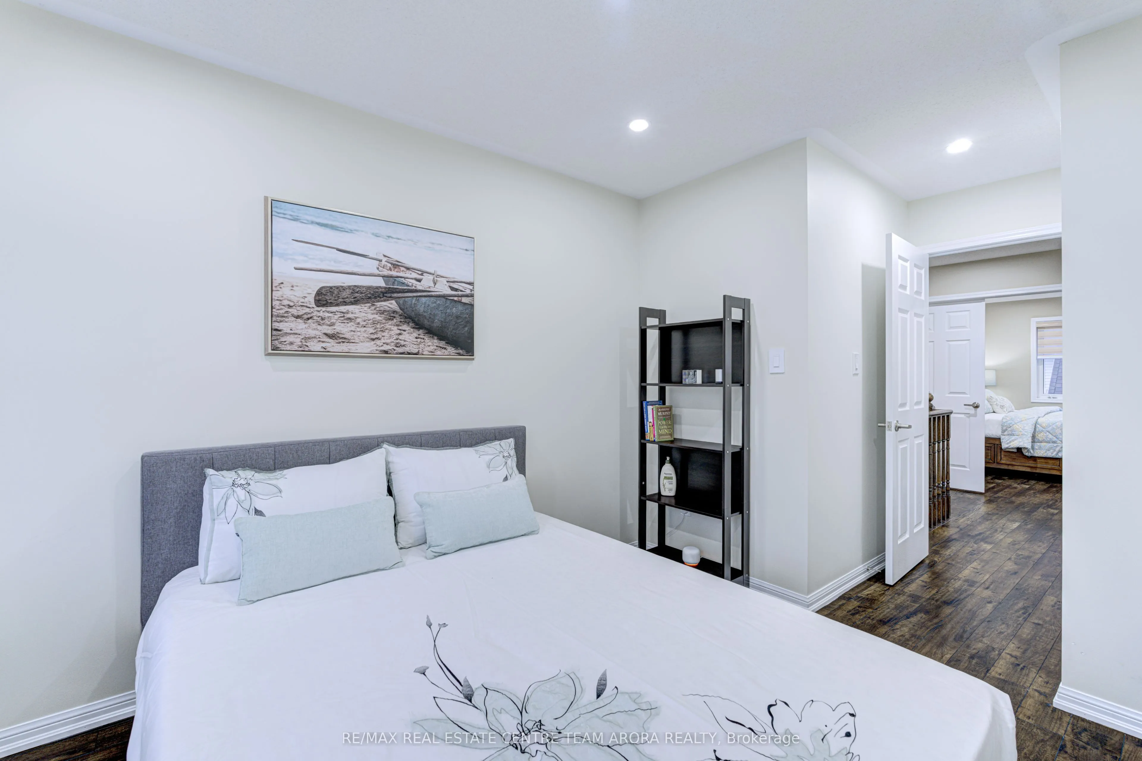 14 Crossbill Road