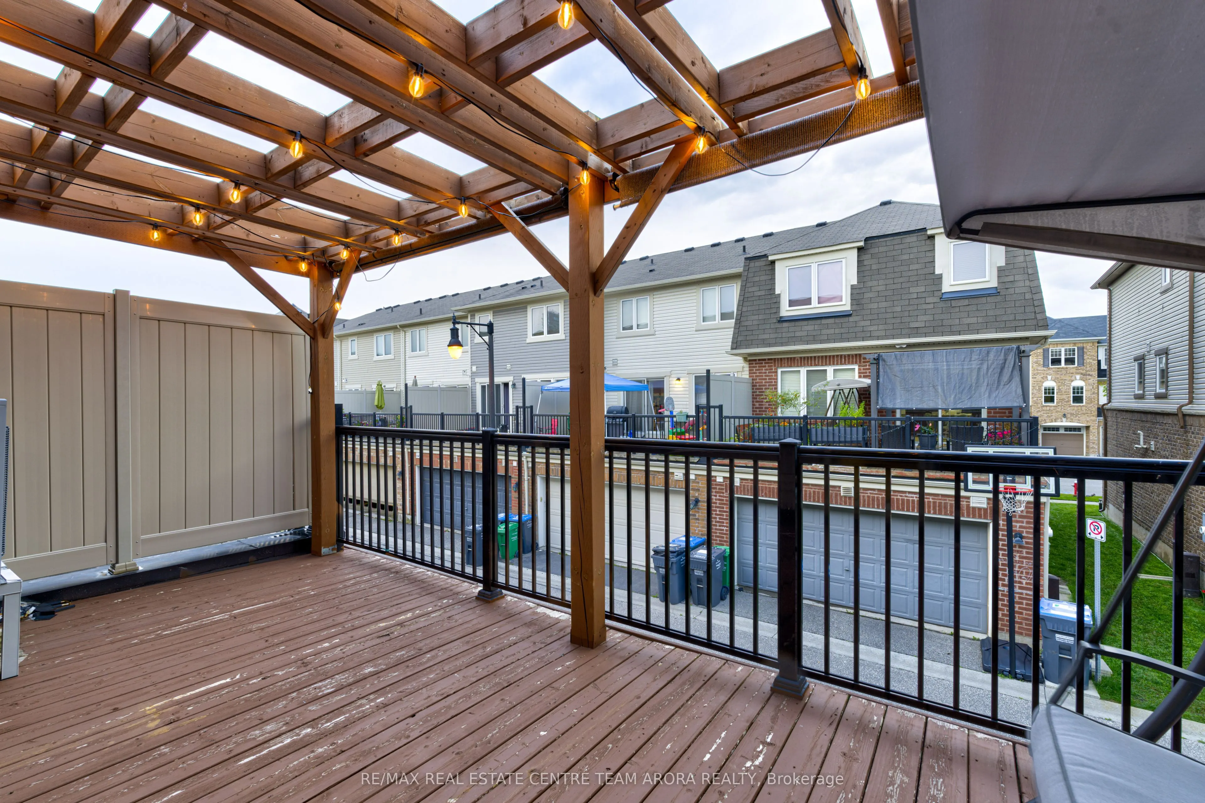 14 Crossbill Road