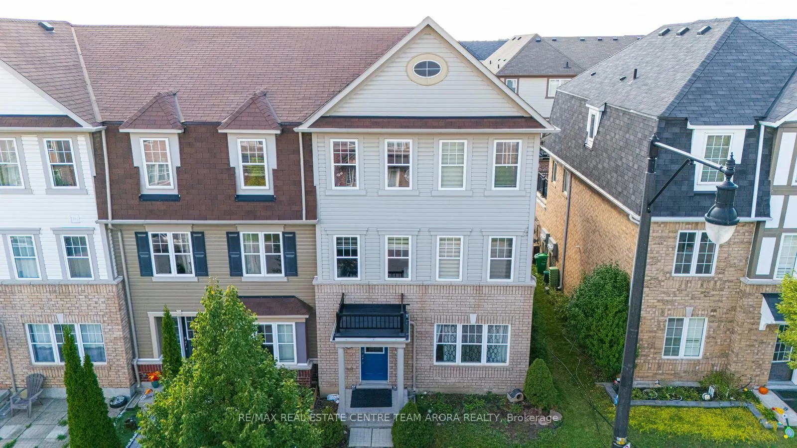 14 Crossbill Road