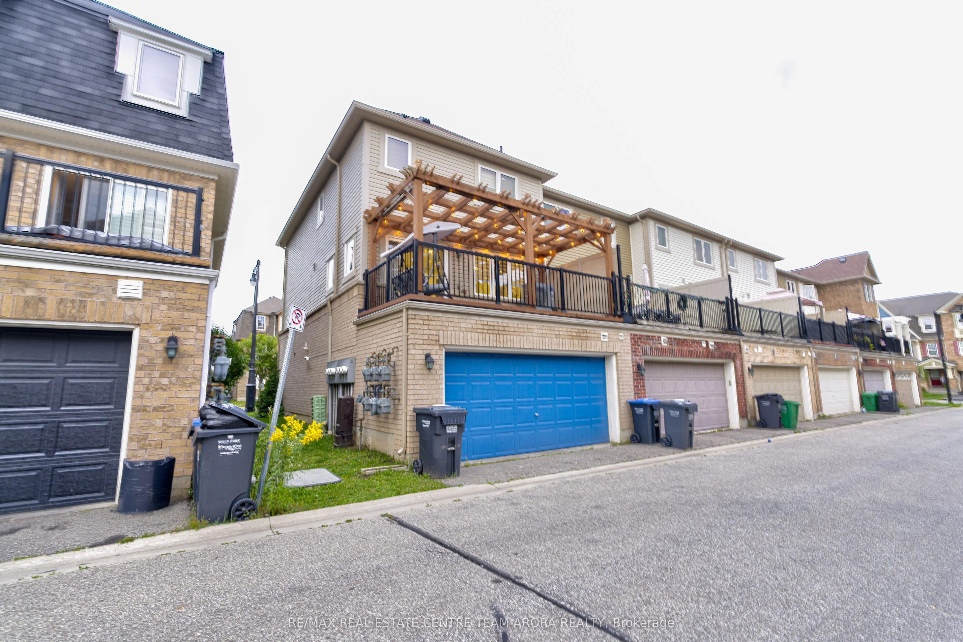 14 Crossbill Road