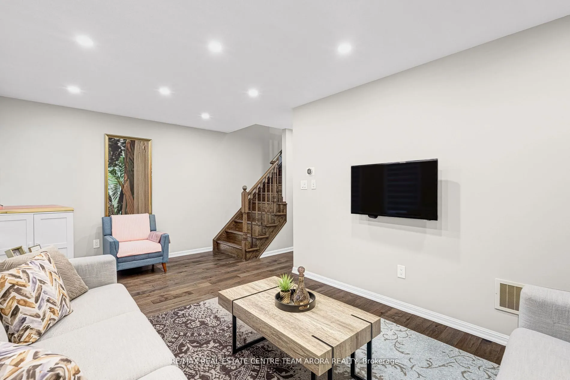 14 Crossbill Road