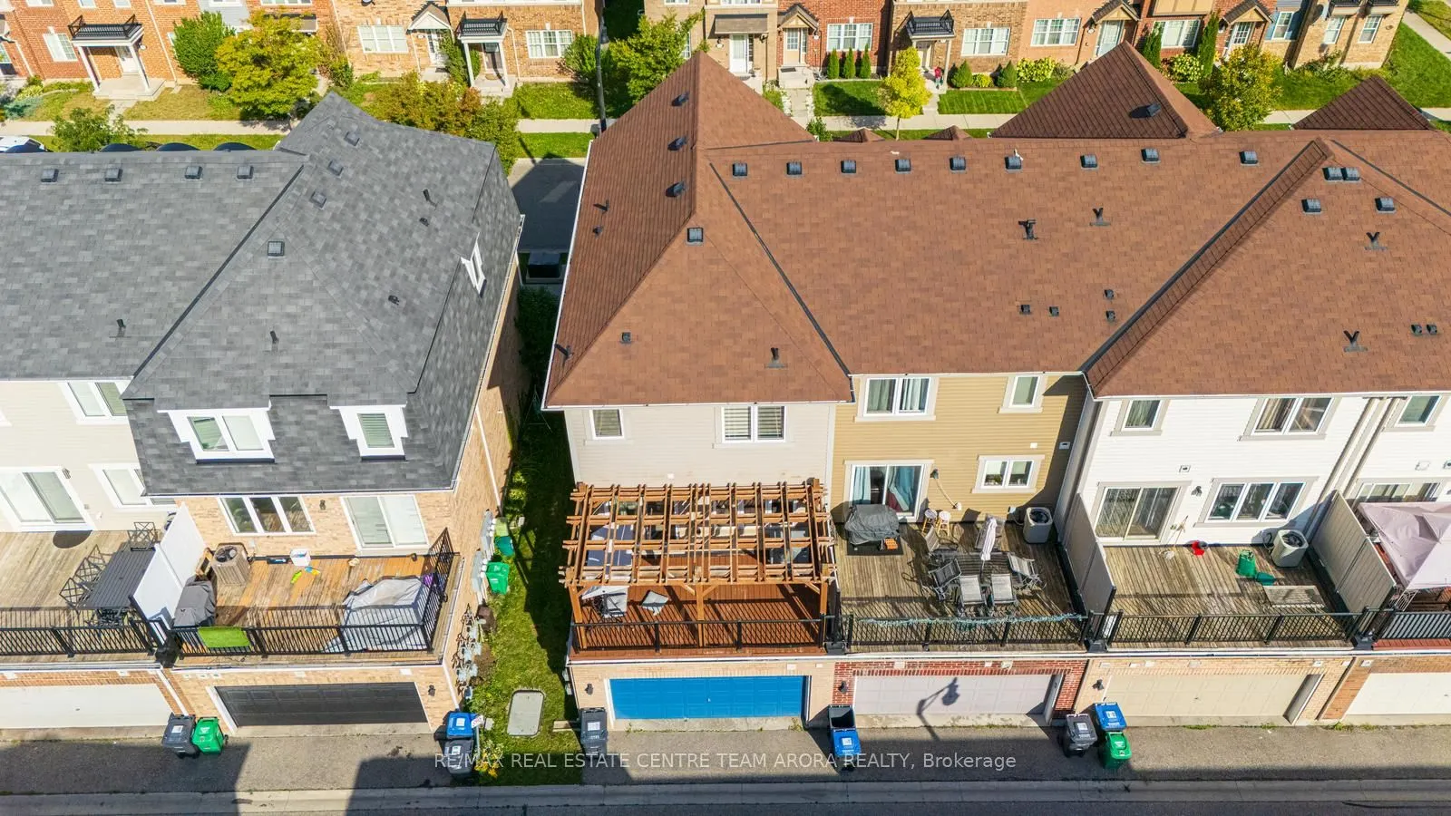 14 Crossbill Road