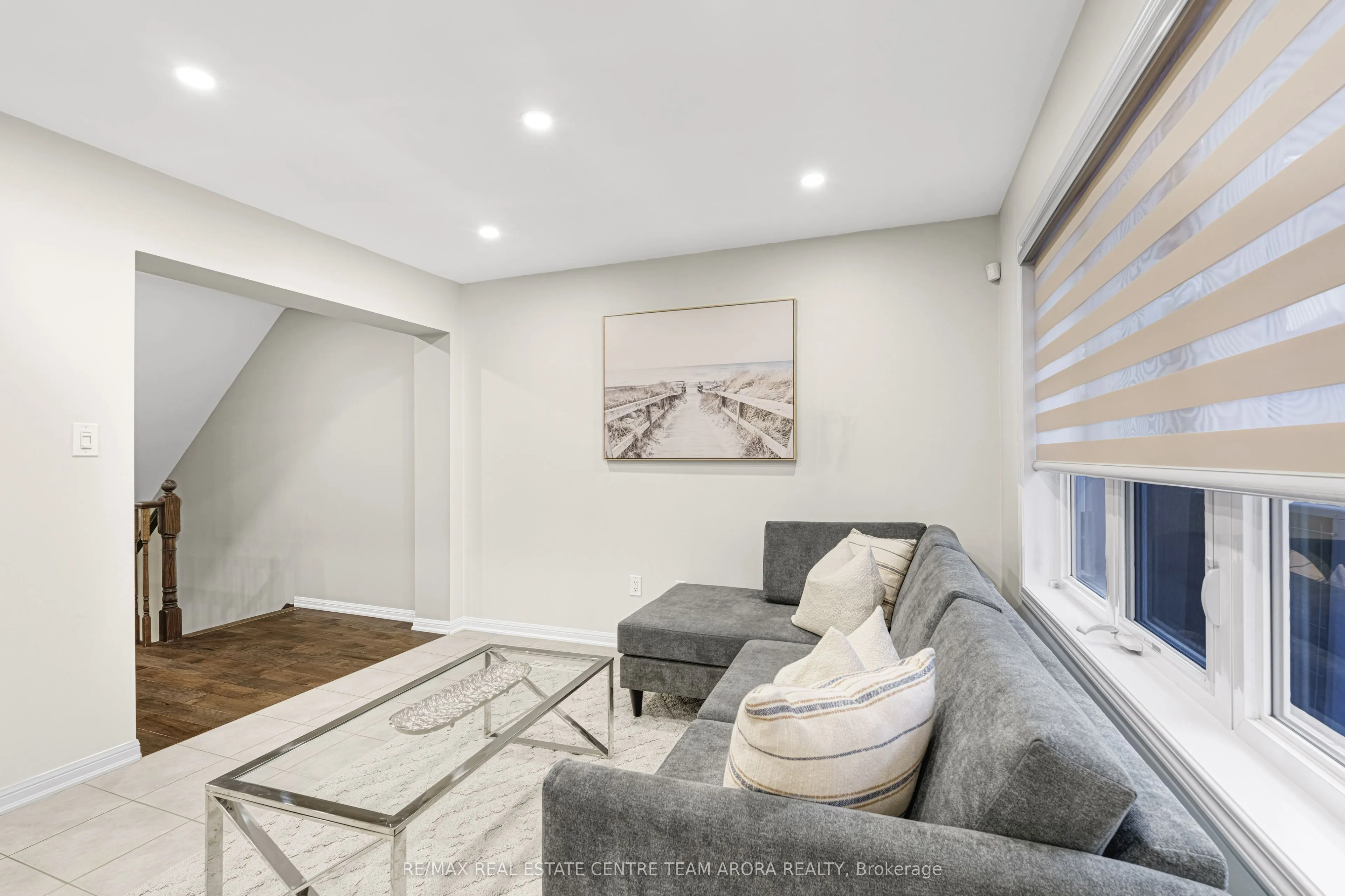 14 Crossbill Road