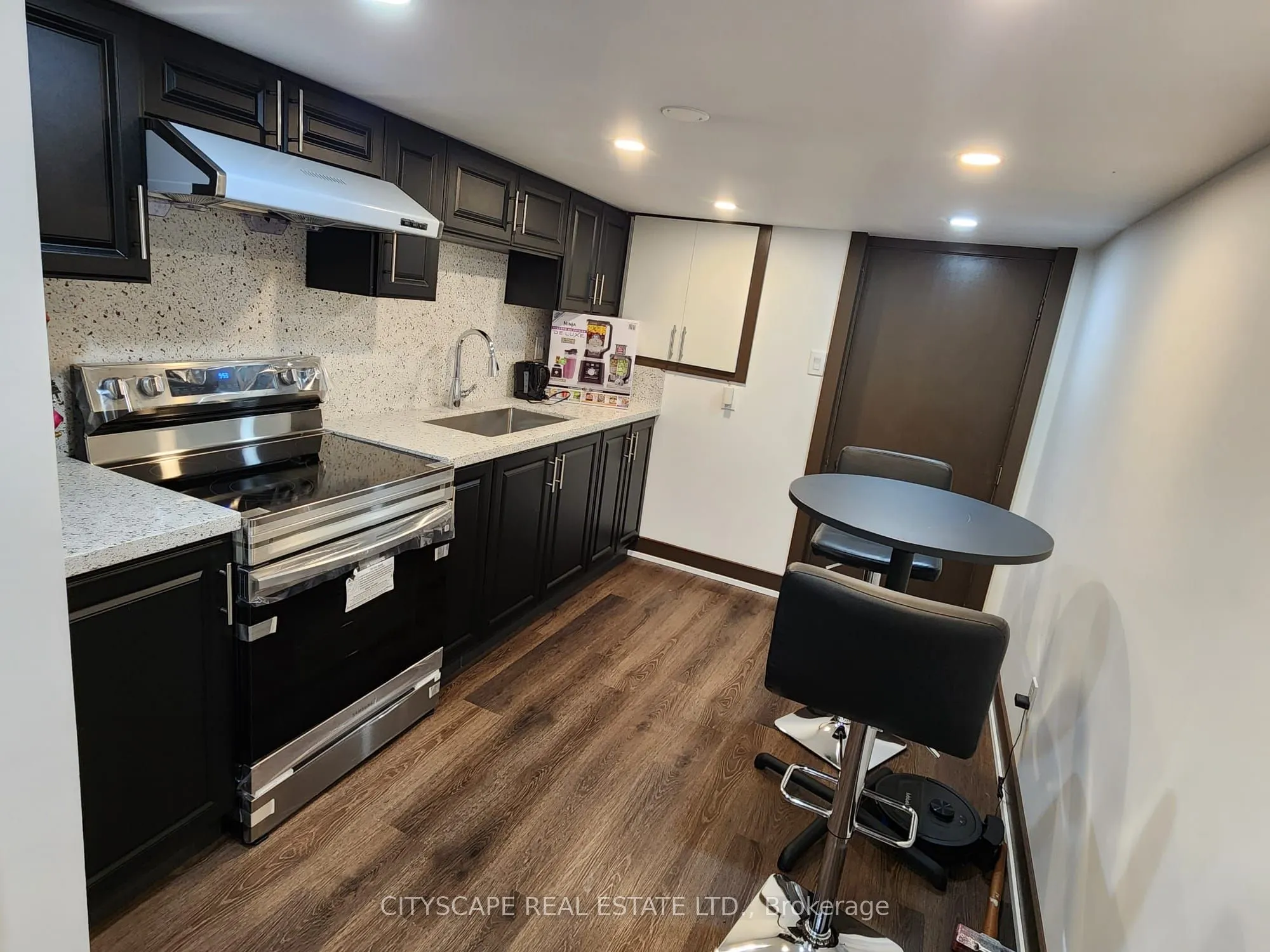 94 Unionville Crescent
