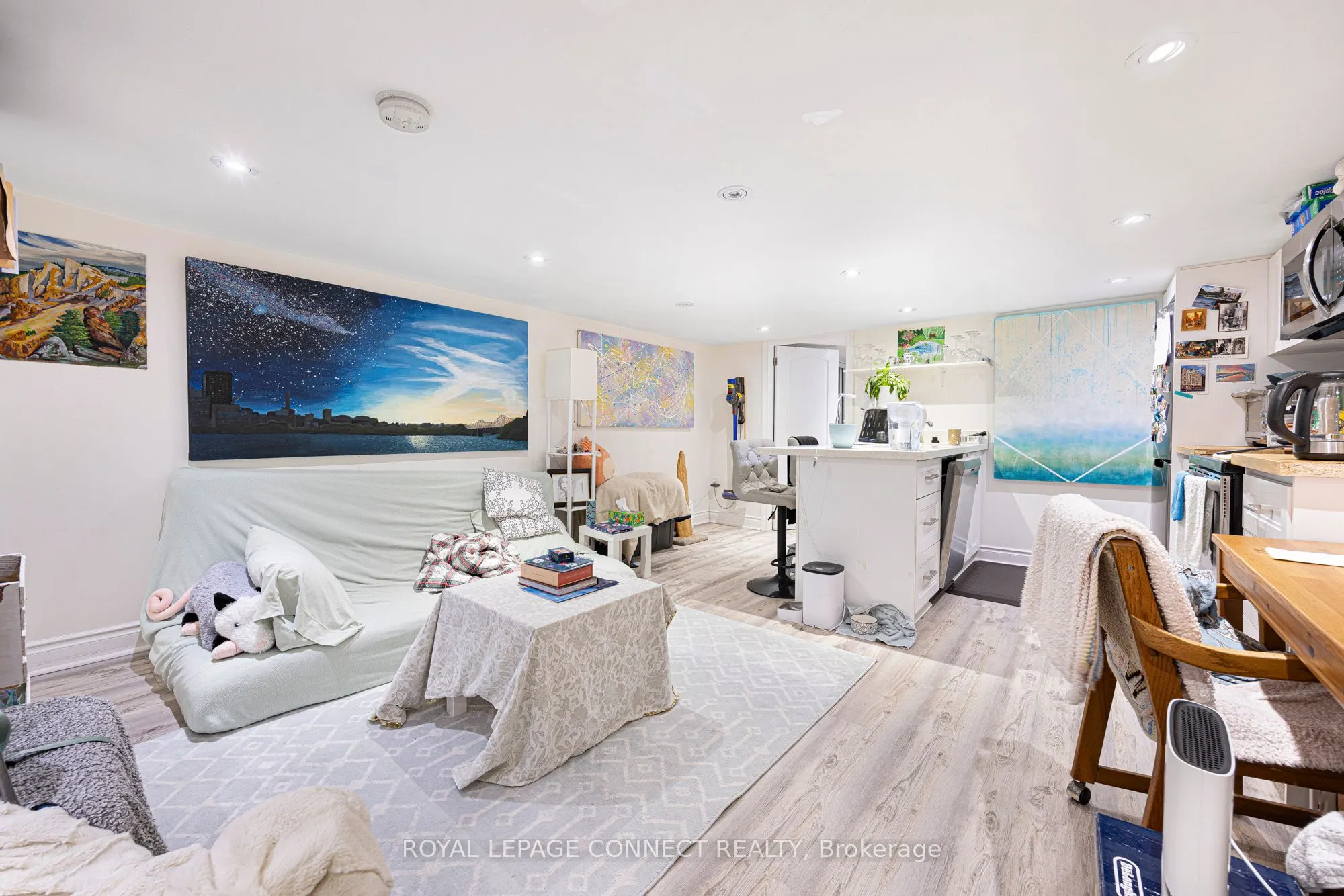 5 Rosethorn Avenue