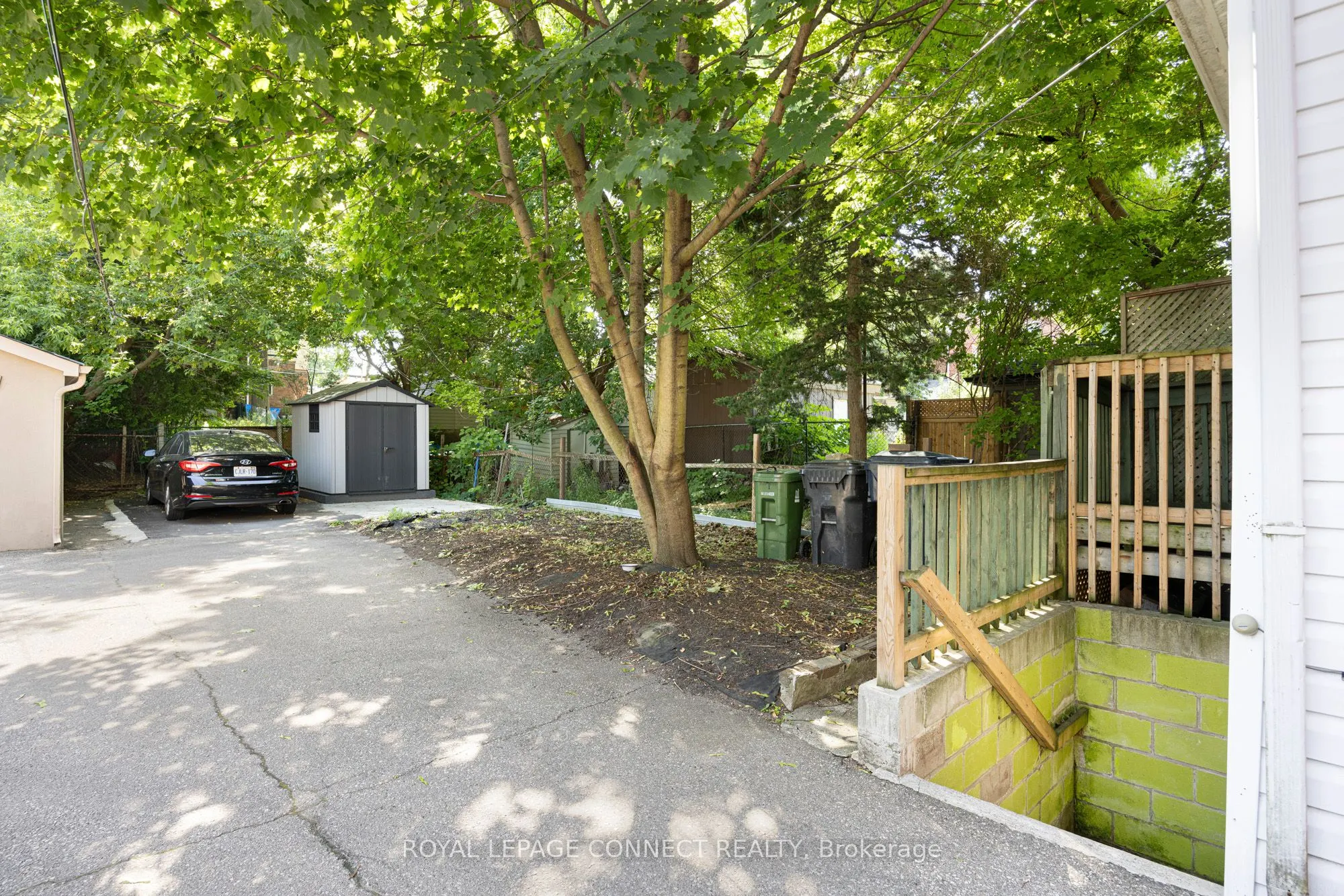 5 Rosethorn Avenue