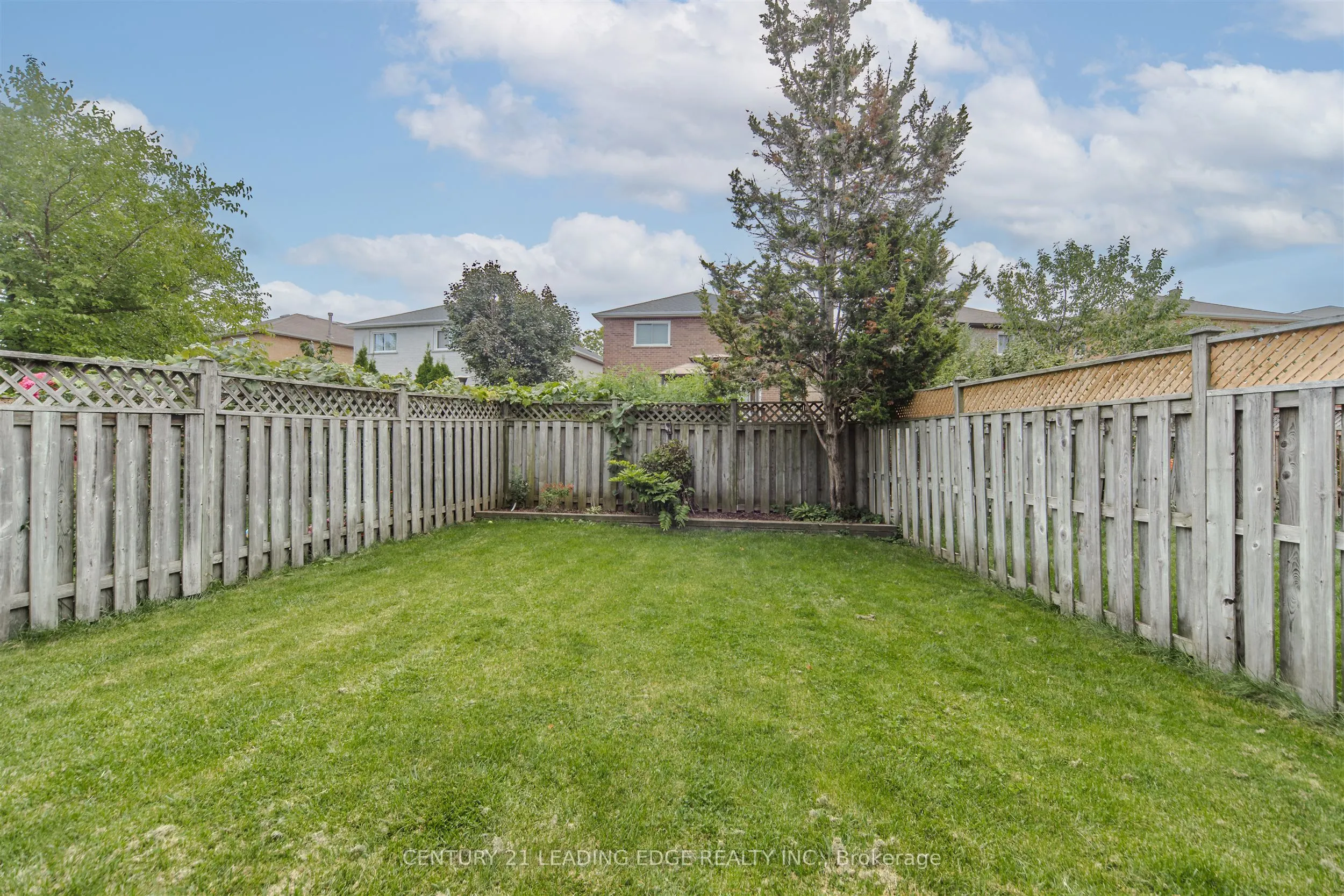 3356 Dovetail Mews