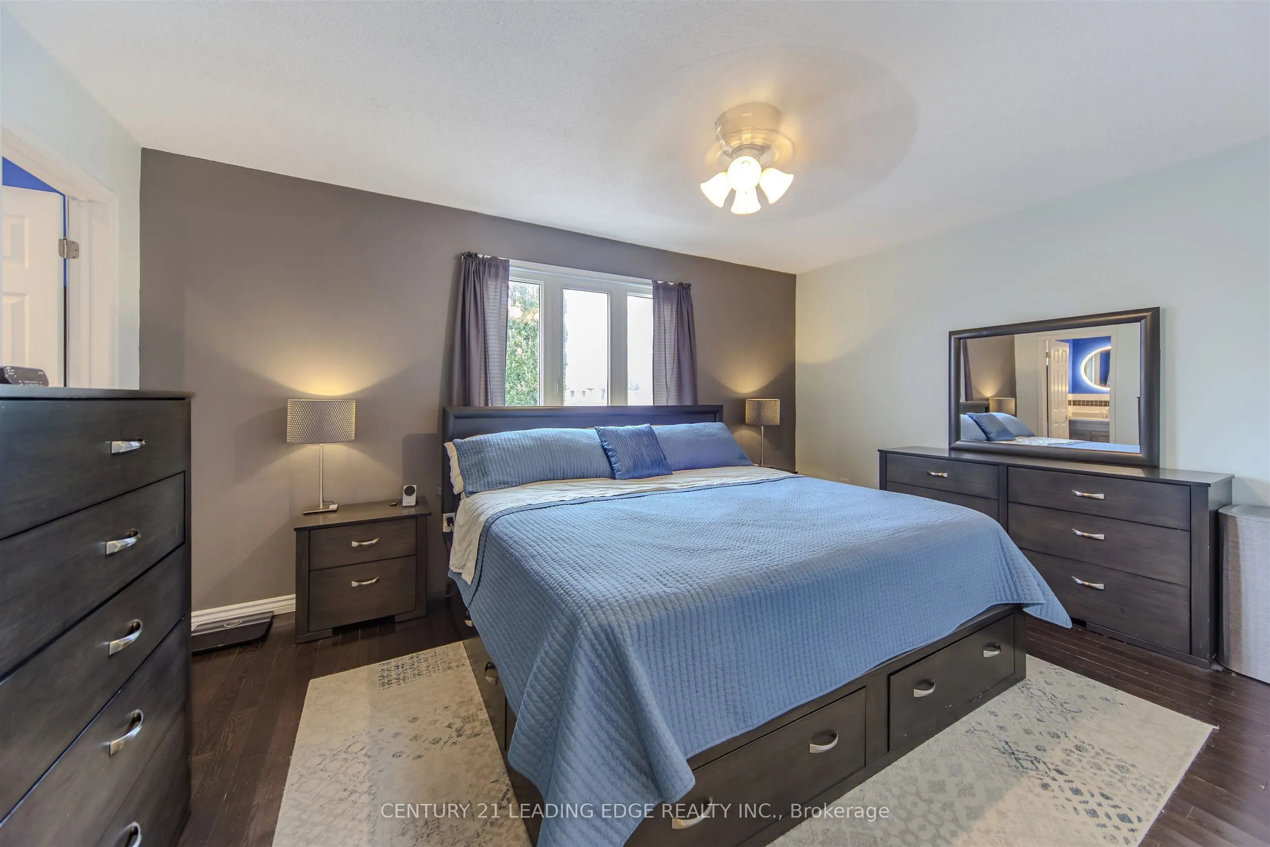 3356 Dovetail Mews