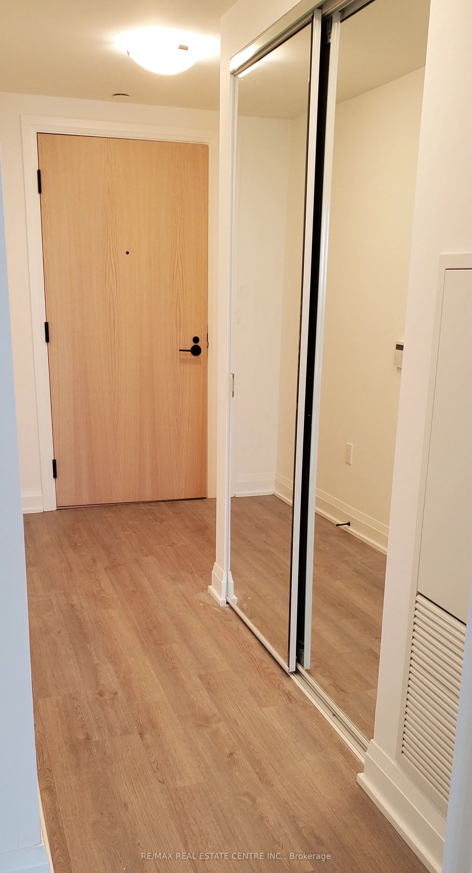 50 George Buthart Drive N, #405