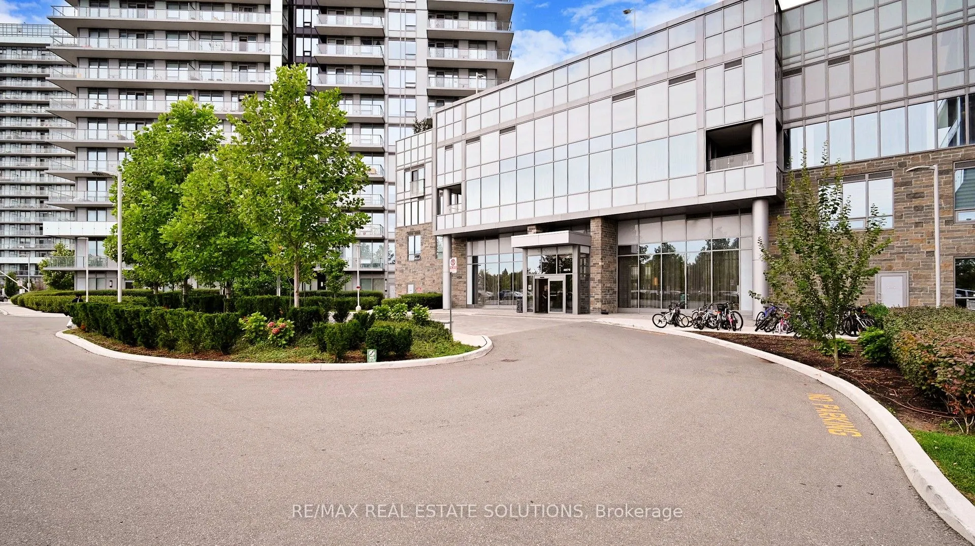 4655 Metcalfe Avenue, #506