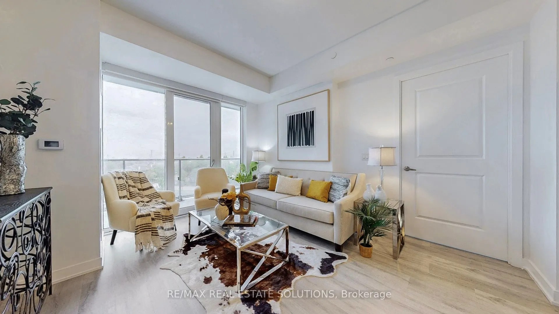 4655 Metcalfe Avenue, #506